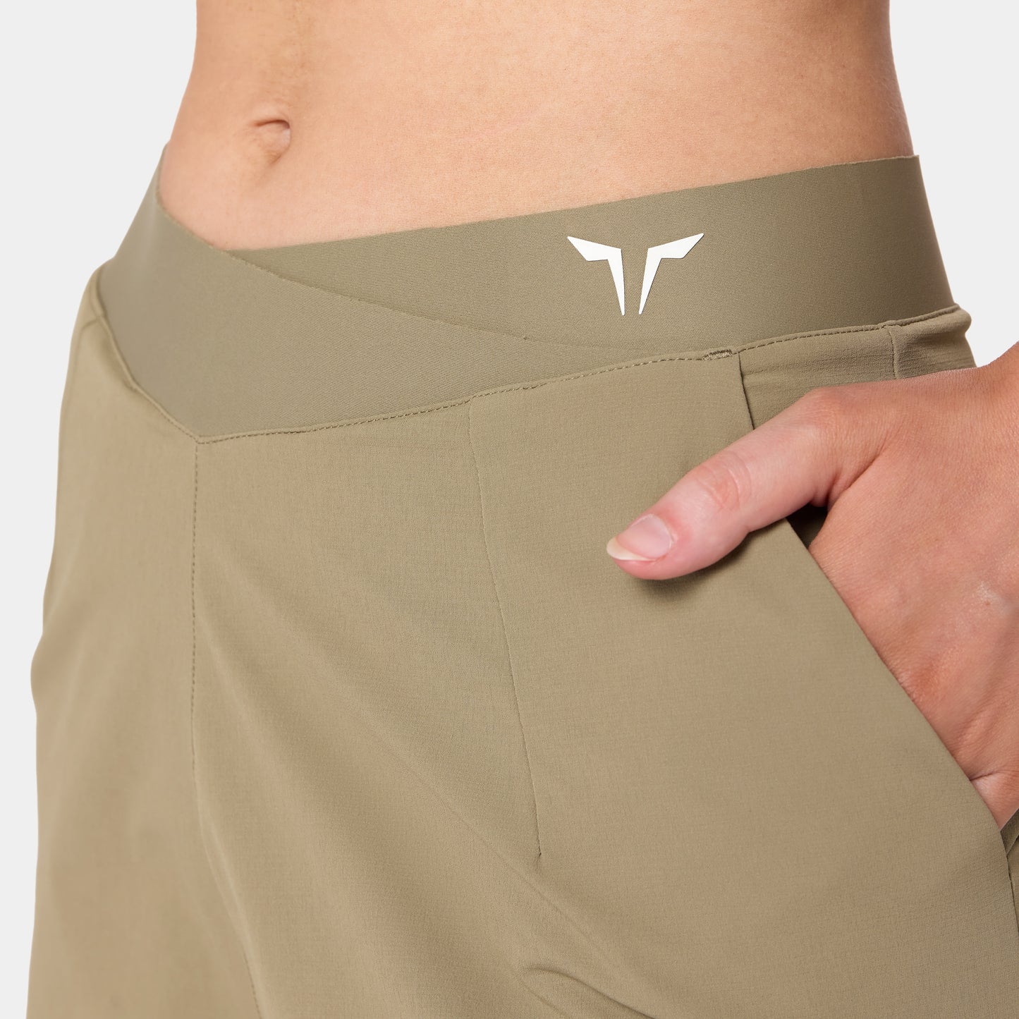 بنطلون واسع الساقين بخصر متقاطع - عشبي