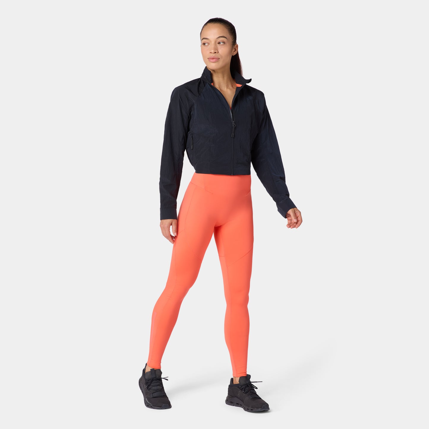 جاكيت هايبرد فائق التهوية - أسود