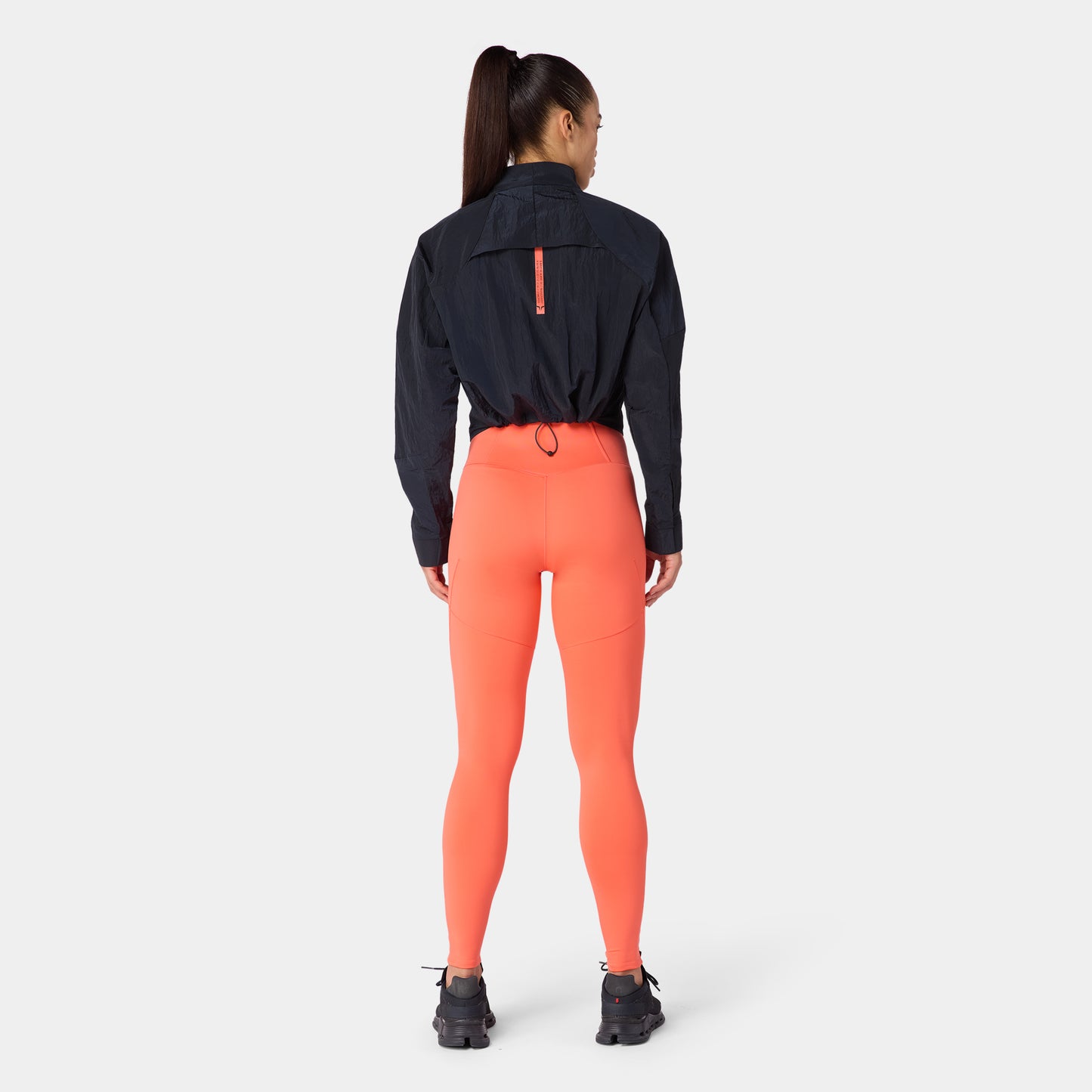 جاكيت هايبرد فائق التهوية - أسود