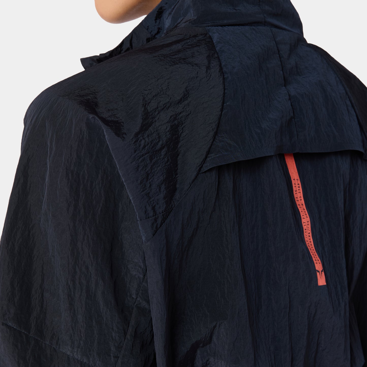 جاكيت هايبرد فائق التهوية - أسود