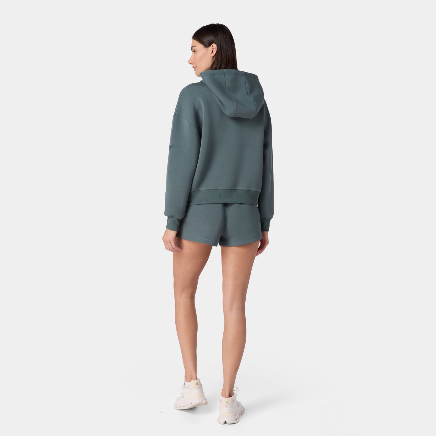 نيوتك هودي سبيسر مرتفع - فستقي