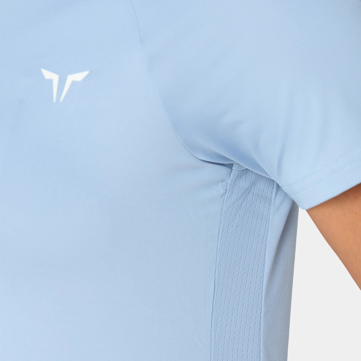 تيشيرت خفيف - أزرق مغبر 