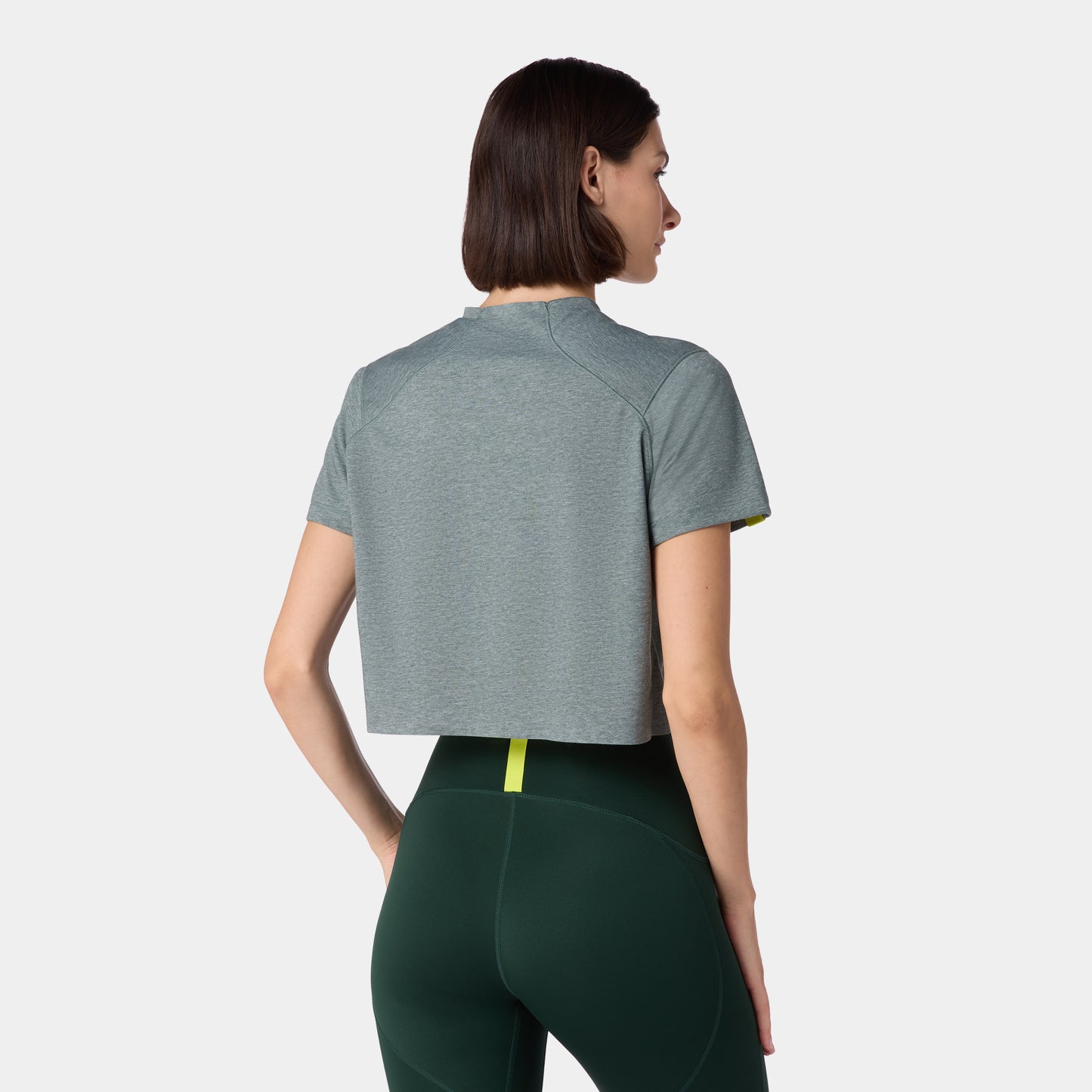 نيوتك تيشيرت آكت دراي® مرتفع - فستقي مارل