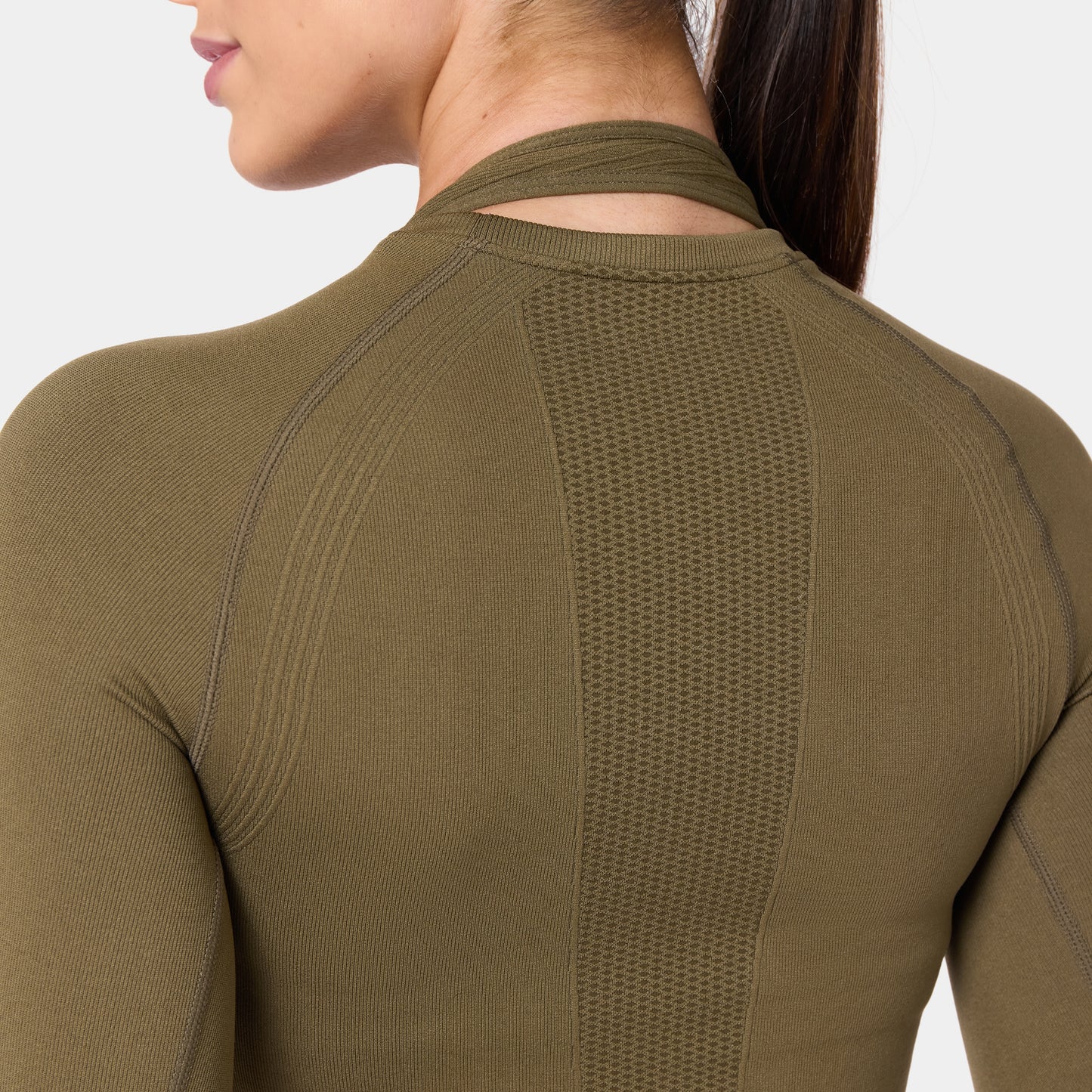 توب كونتور سيمليس بأكمام طويلة - عشبي