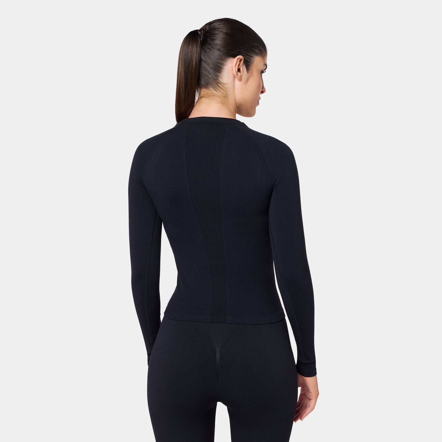 توب كونتور سيمليس بأكمام طويلة - أسود