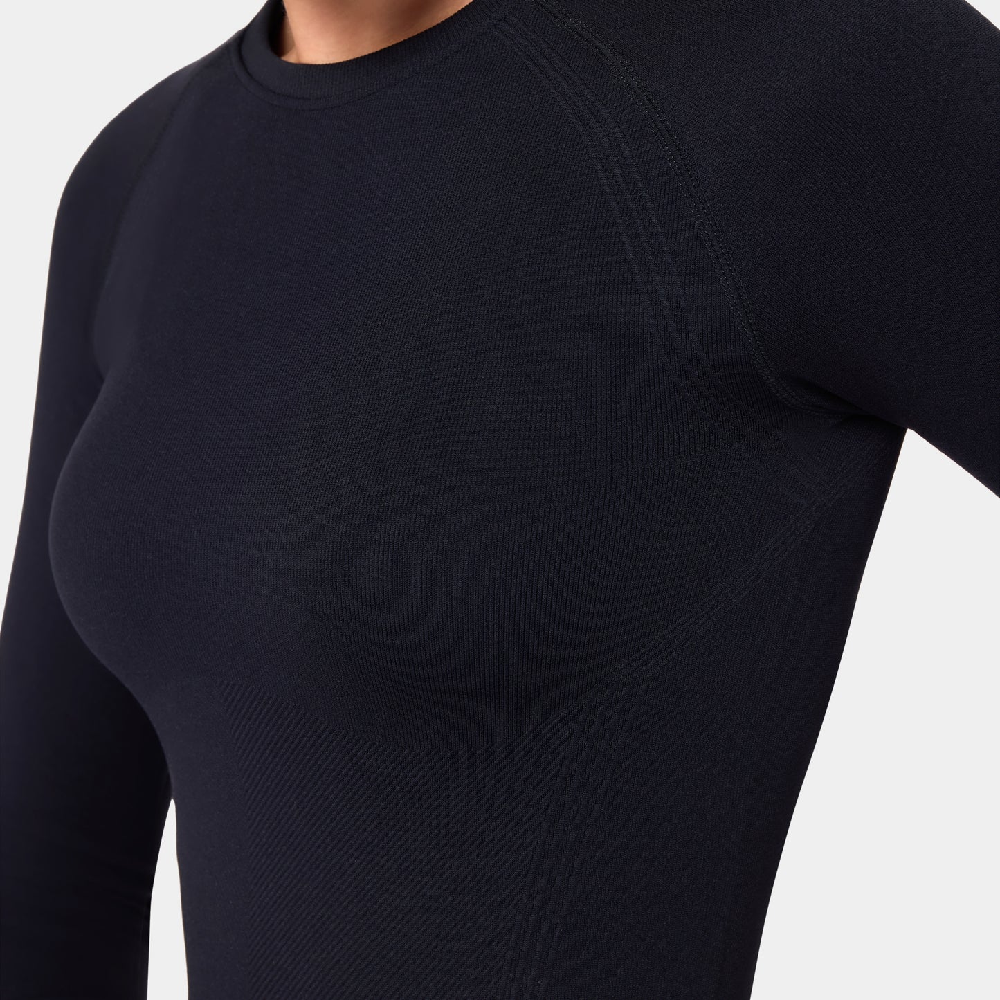 توب كونتور سيمليس بأكمام طويلة - أسود