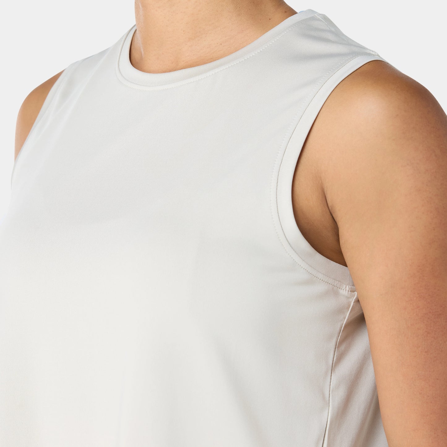 تانك خفيف - فضي مطفي