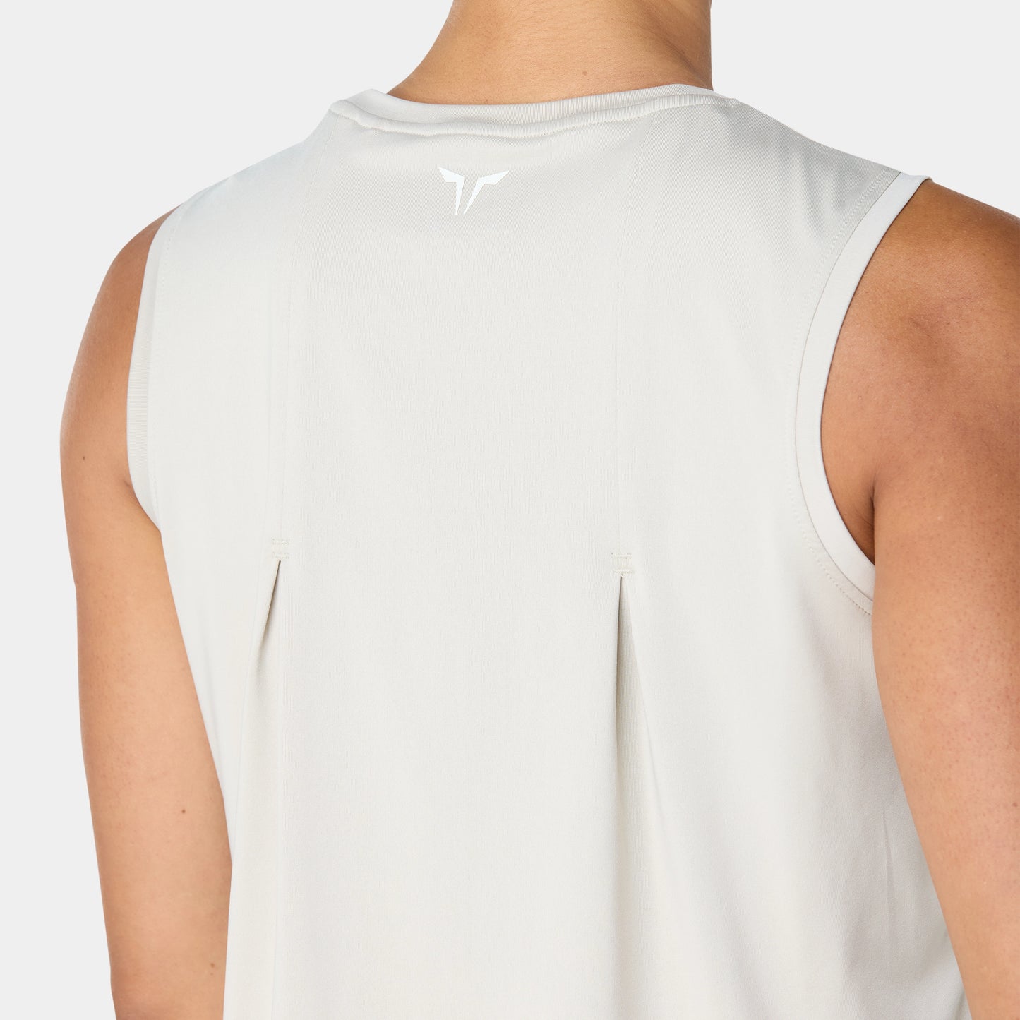 تانك خفيف - فضي مطفي