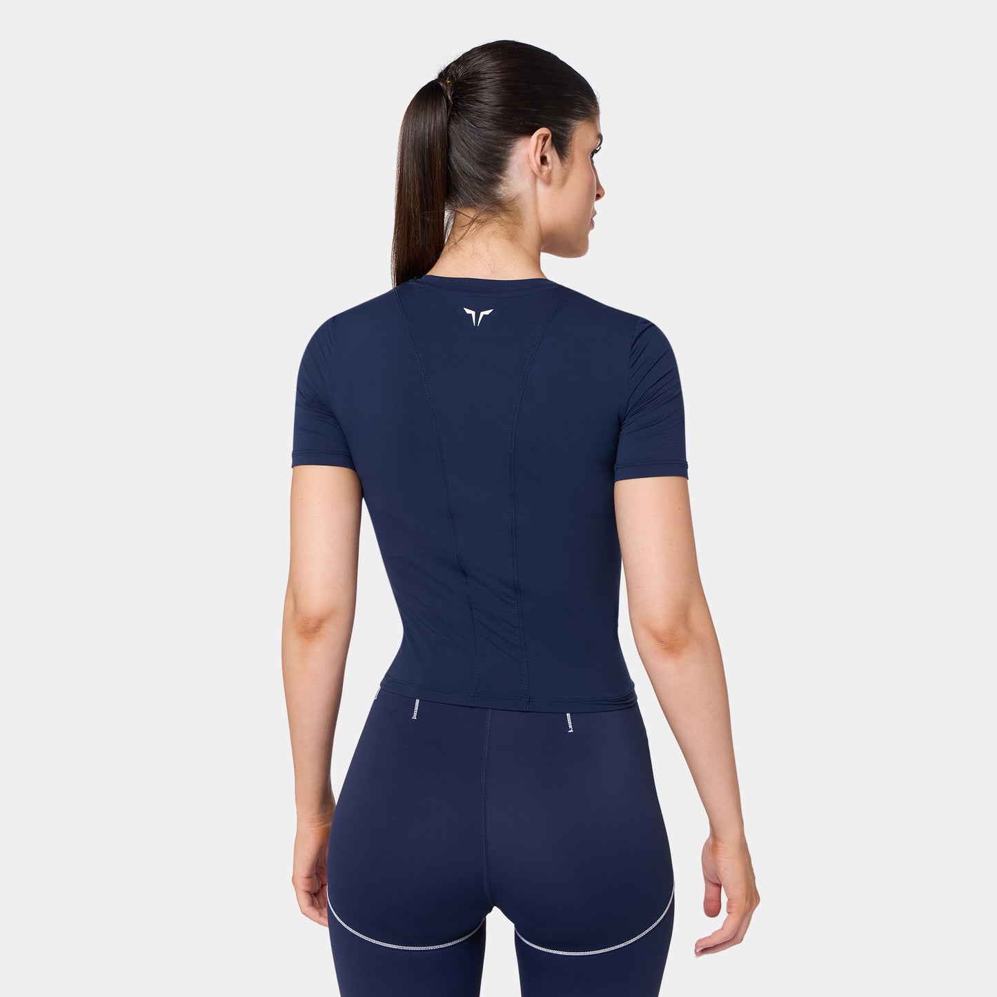 تيشيرت كونتور فائق النعومة - كحلي