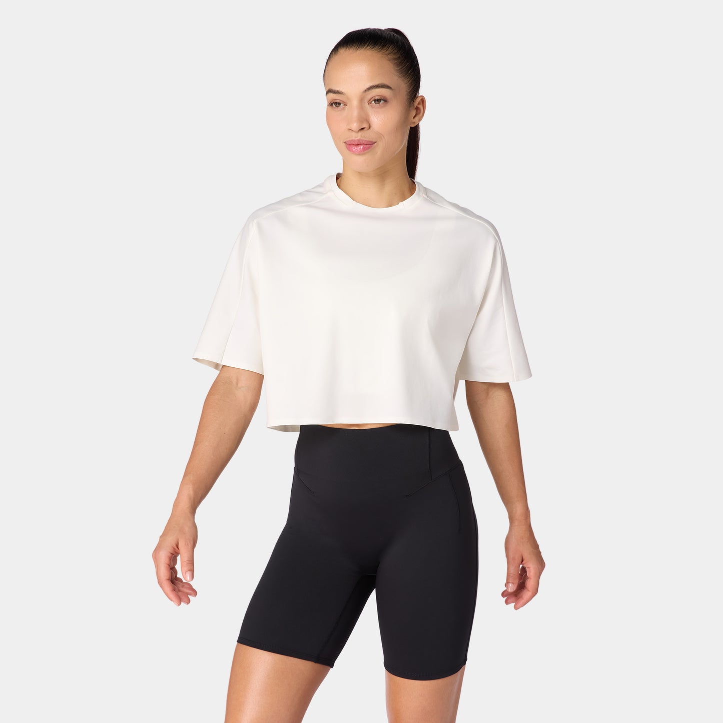 تيشيرت قطن بيما آكت دراي® للجيم فضفاض مرتفع - أبيض لؤلؤي