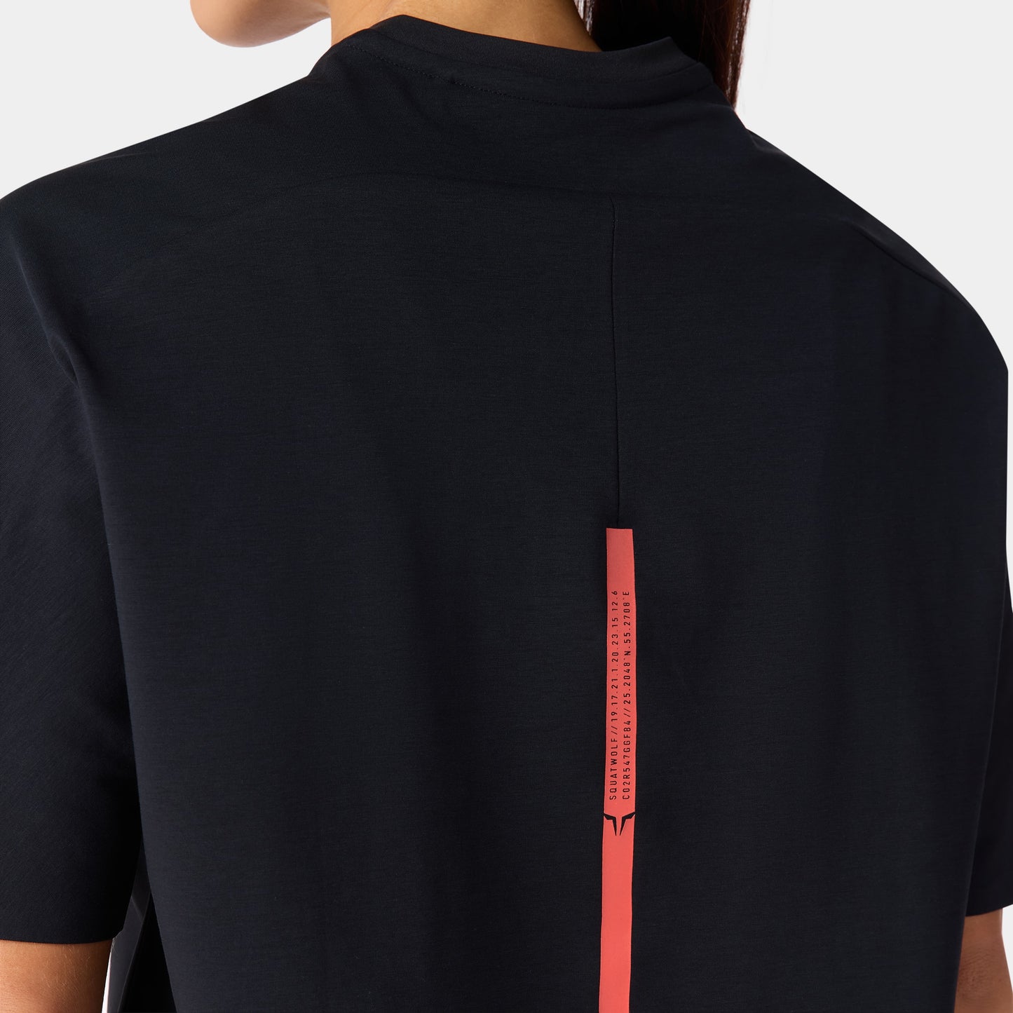 تيشيرت قطن بيما آكت دراي® للجيم فضفاض مرتفع - أسود