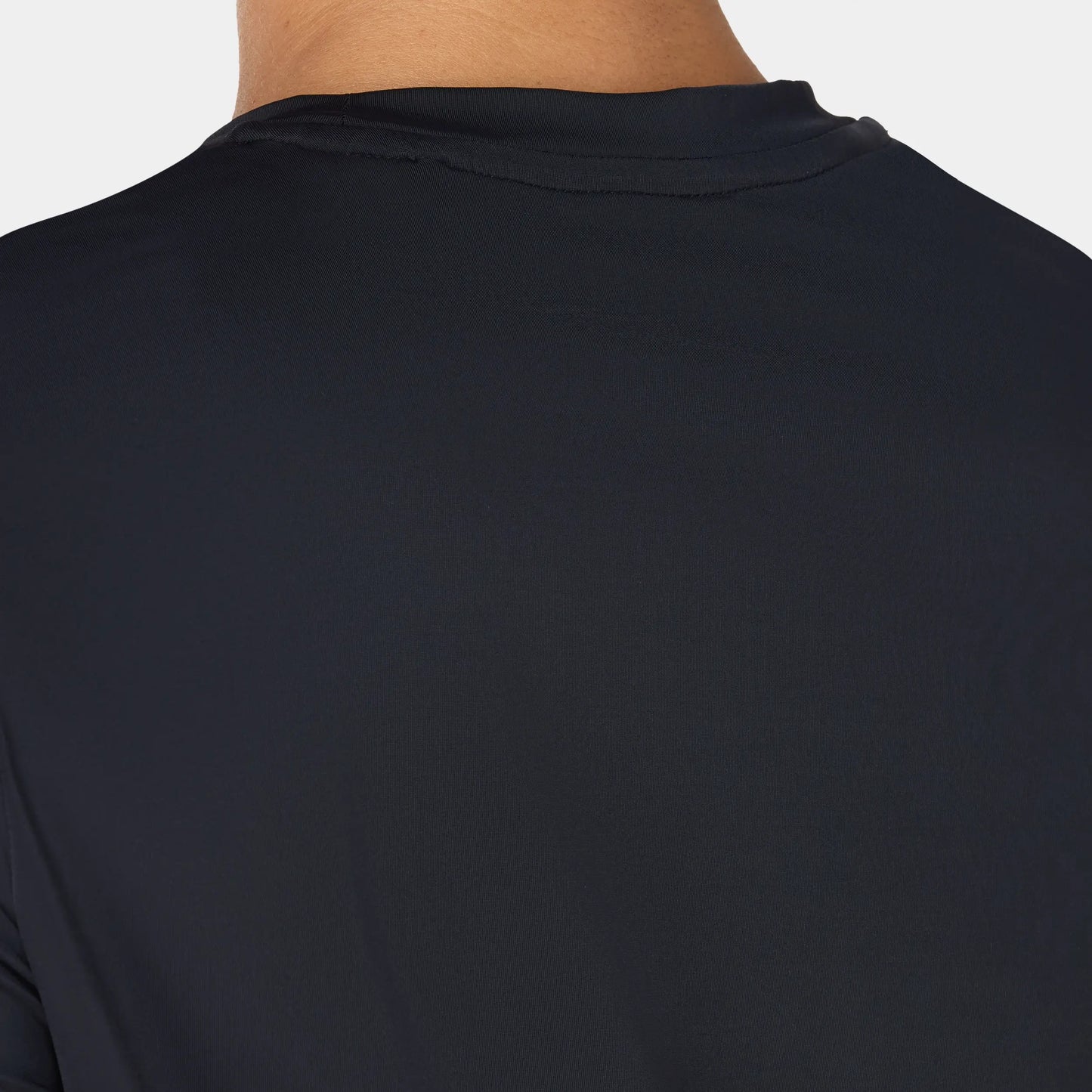 تيشيرت خفيف مع أكمام طويلة - أسود