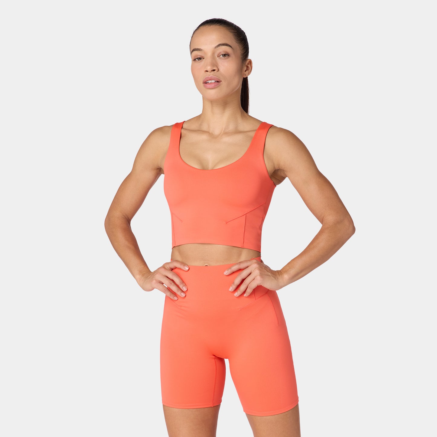 تانك آكت دراي® مع حمالة صدر مبطنة - مرجاني