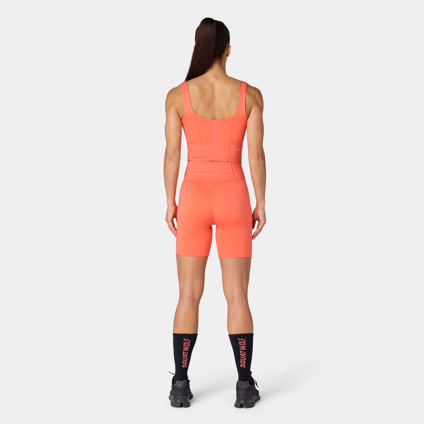 تانك آكت دراي® مع حمالة صدر مبطنة - مرجاني