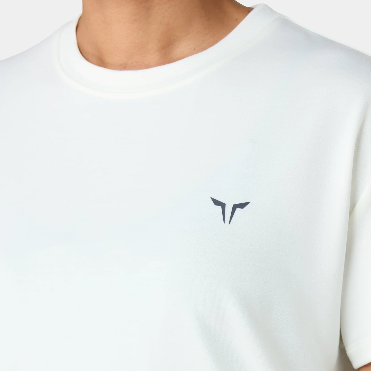 طقم خفيف و قوي