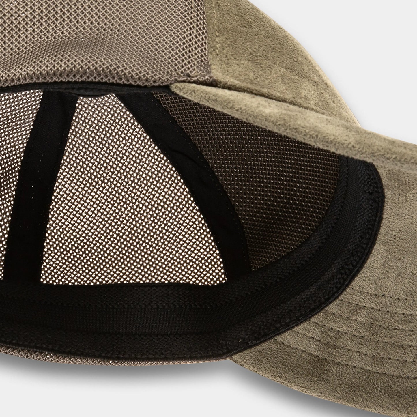 قبعة وولف تراكر - زيتي