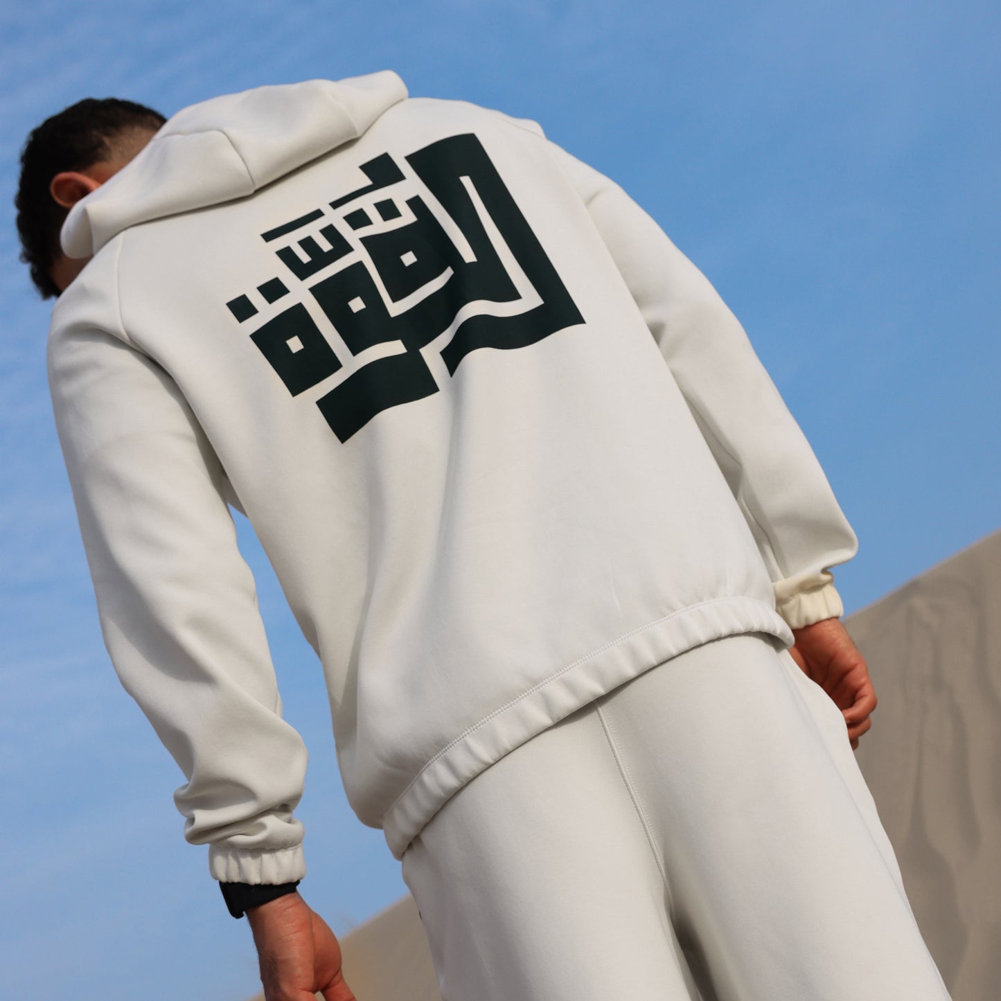 هودي سكوات وولف x إبراهيم زكي - أبيض