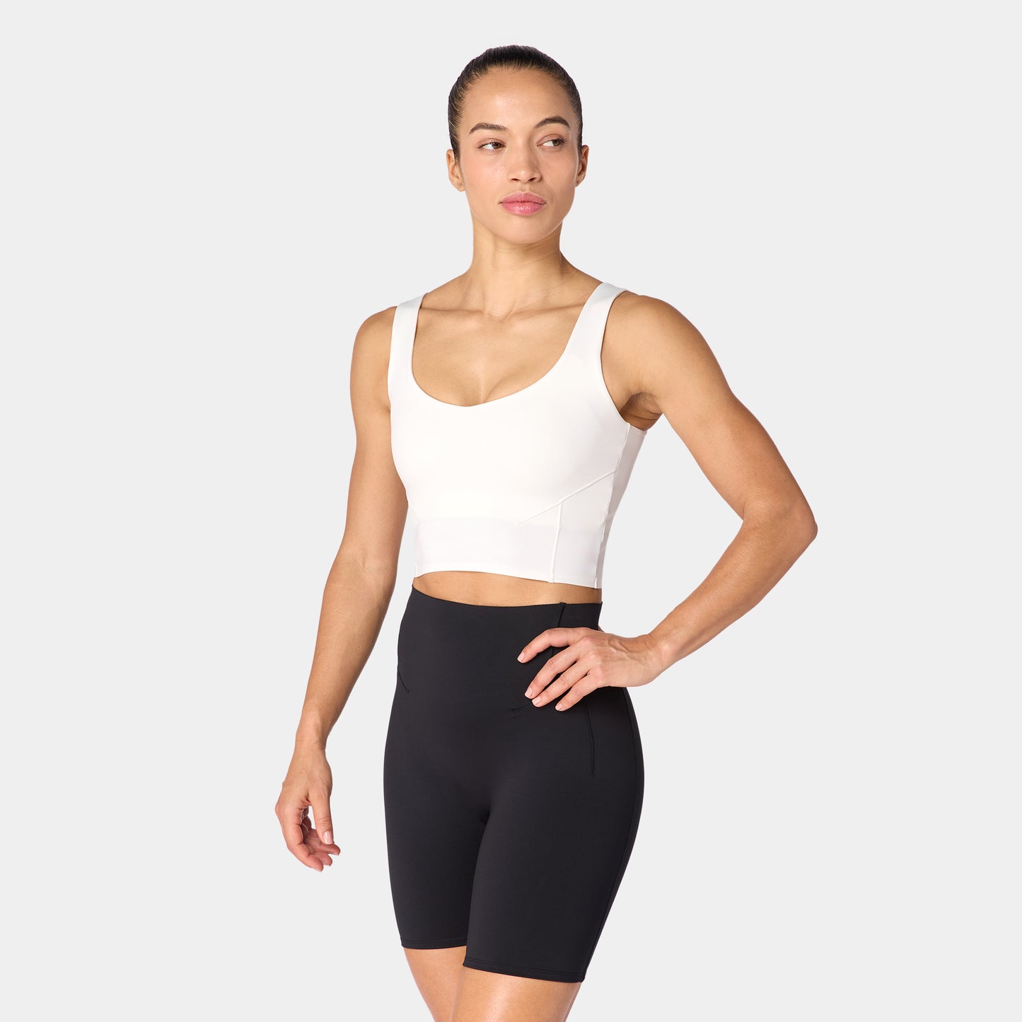 تانك آكت دراي® مع حمالة صدر مبطنة - أبيض لؤلؤي