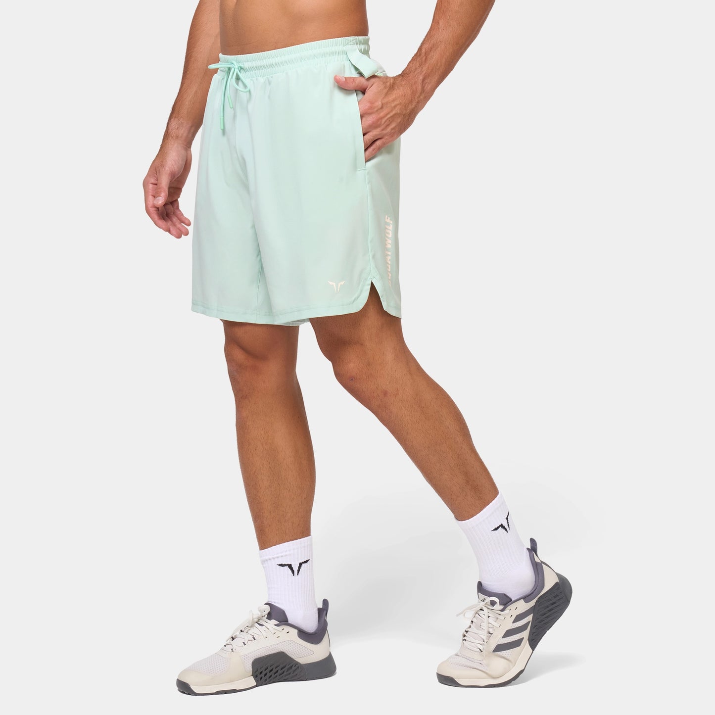 شورت فاونديشن 7"- أكوا فاتح