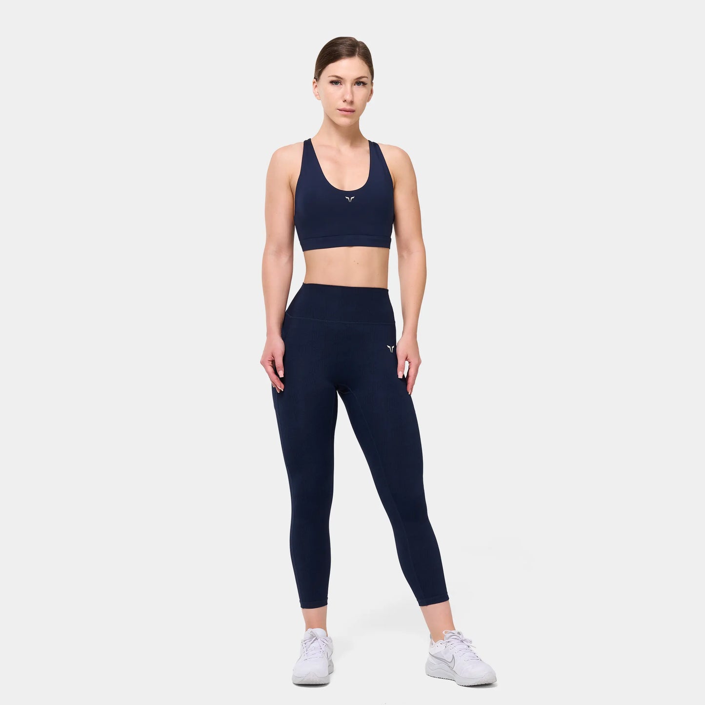 ليقنز جرافيكي 24 انش - طبعة كحلية