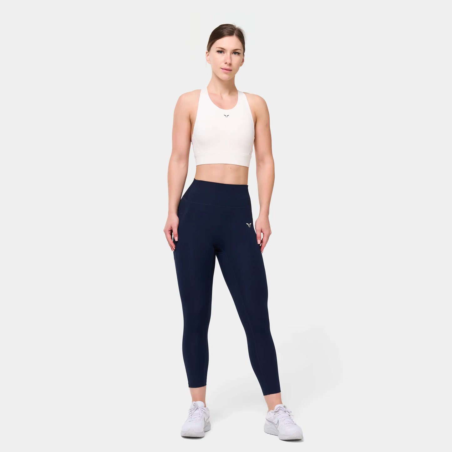 ايسينشال حمالة صدر عالية التأثير-  أبيض لؤلؤي