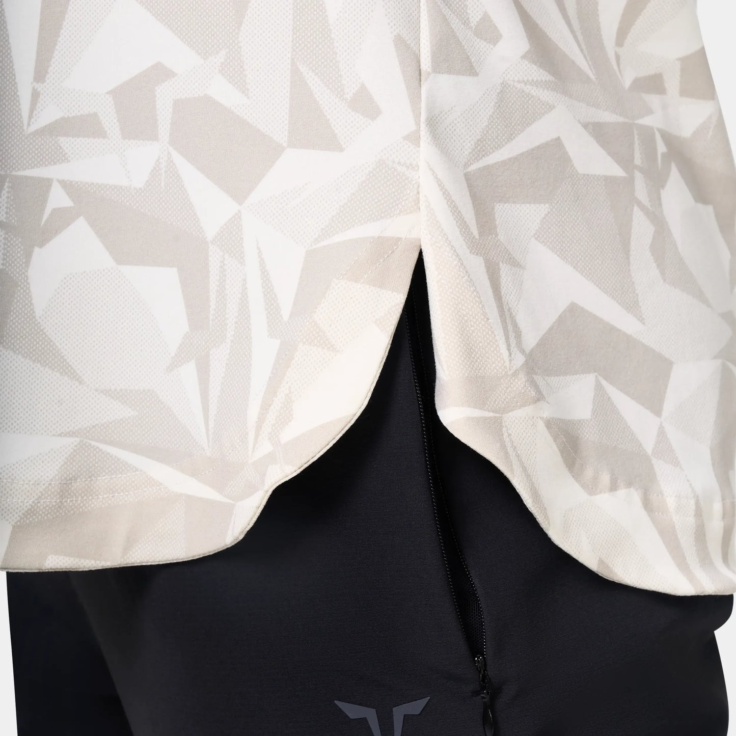 Warrior Cut Off Stringer 2.0 - Pearl White Dot Camo