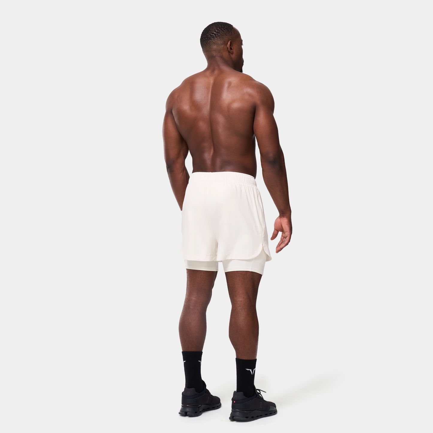 ليمتليس شورت 2 في 1 5" - أبيض لؤلؤي