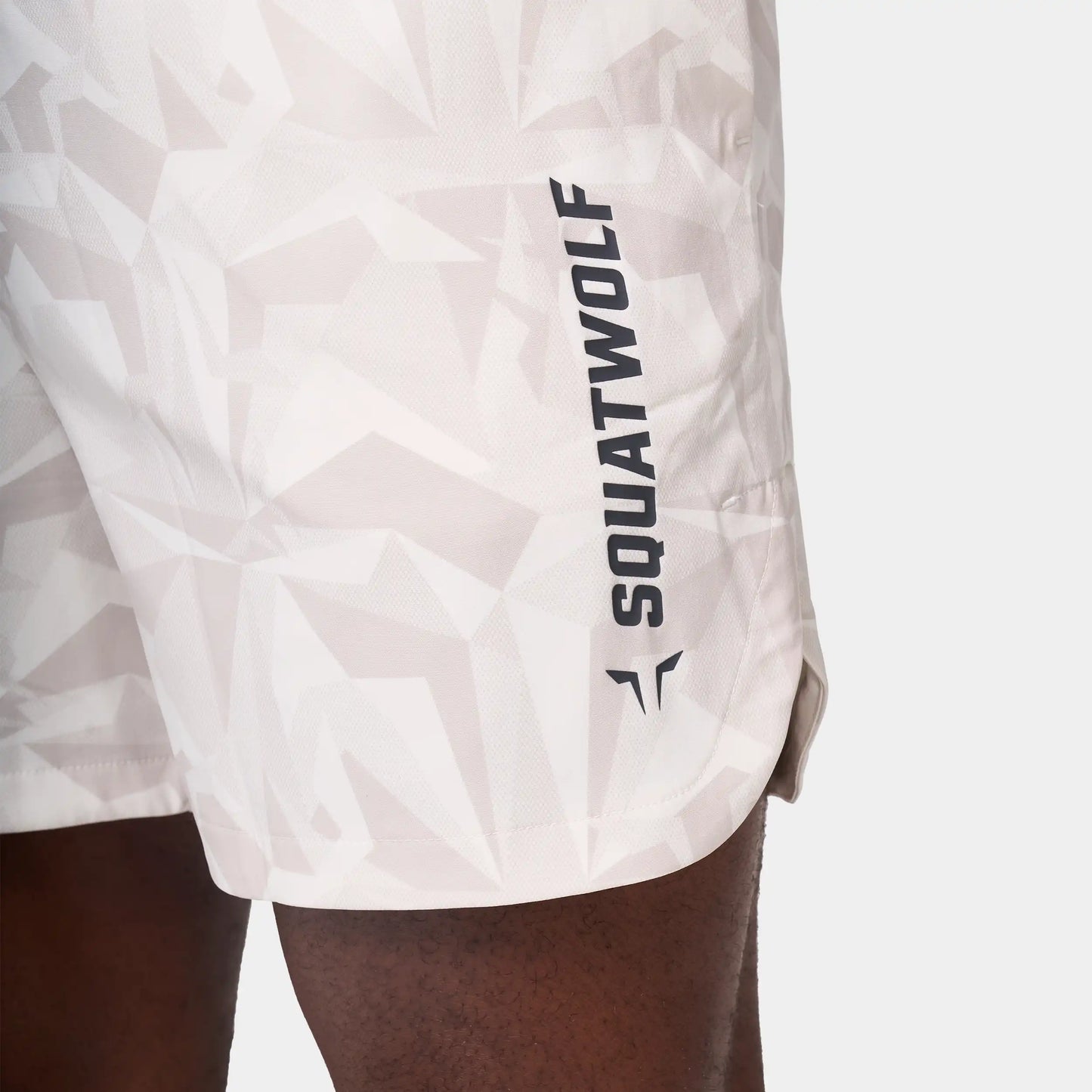 Warrior 5" Shorts 2.0 - Pearl White Dot Camo