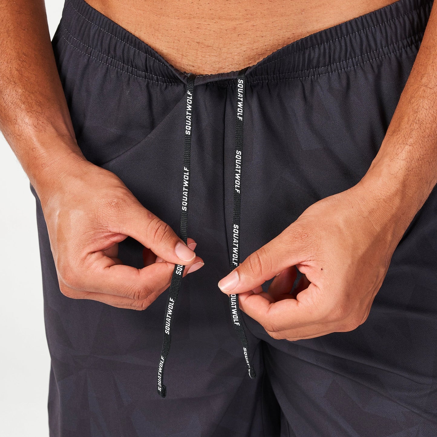 شورت واريور 2.0 بطول 7 بوصة - كامو بنقاط سوداء