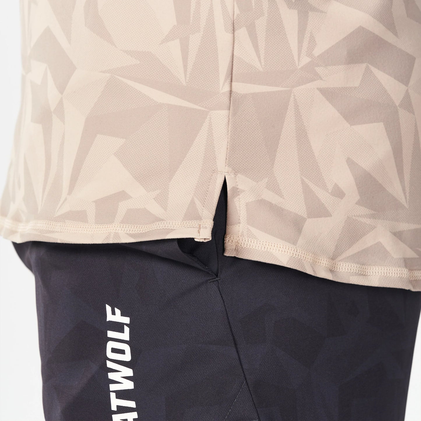 بلوزة ليفت سترينجر 2.0 -  نقاط تمويه ترابية