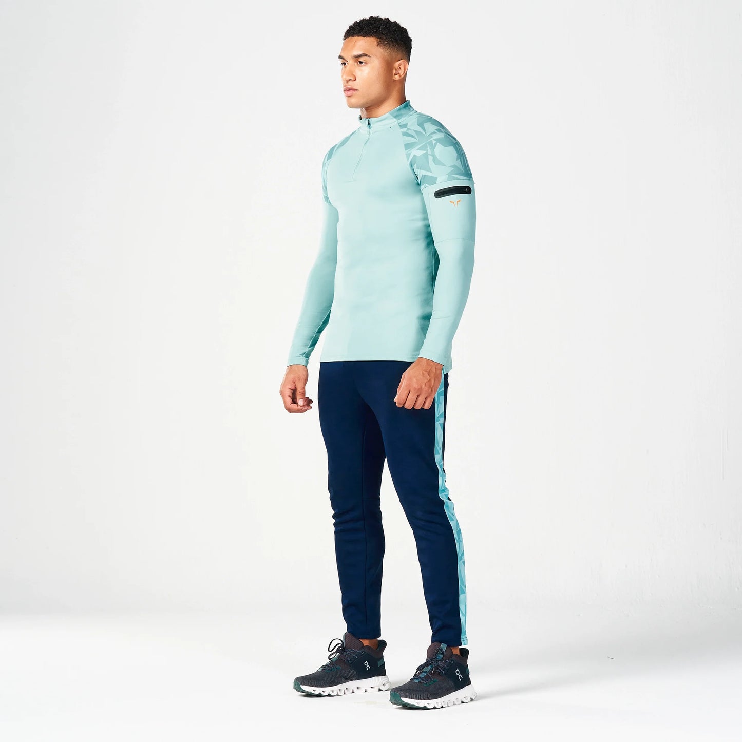 بلوزة إيفولف 2.0 للركض - طبعة ازرق فاتح