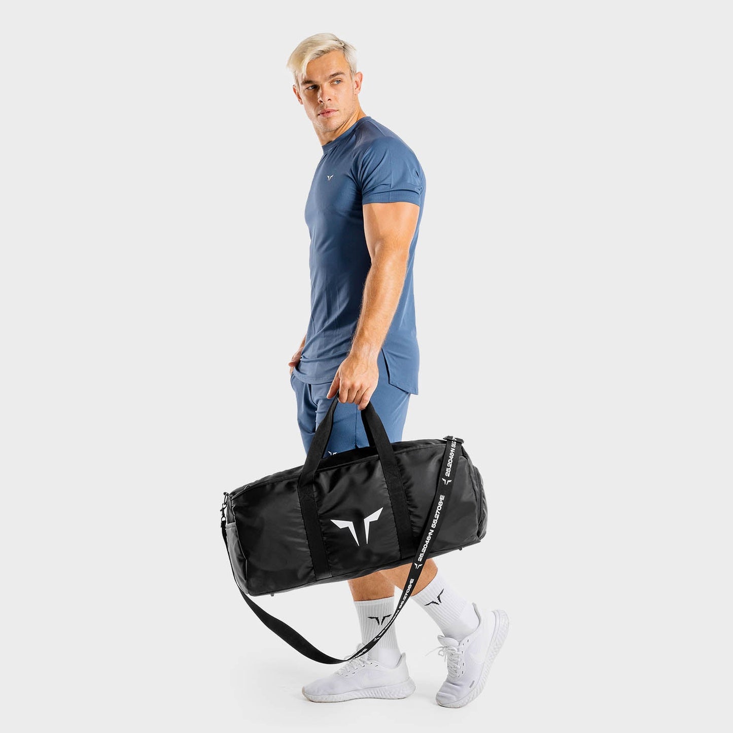 core-onyx-holdall-large