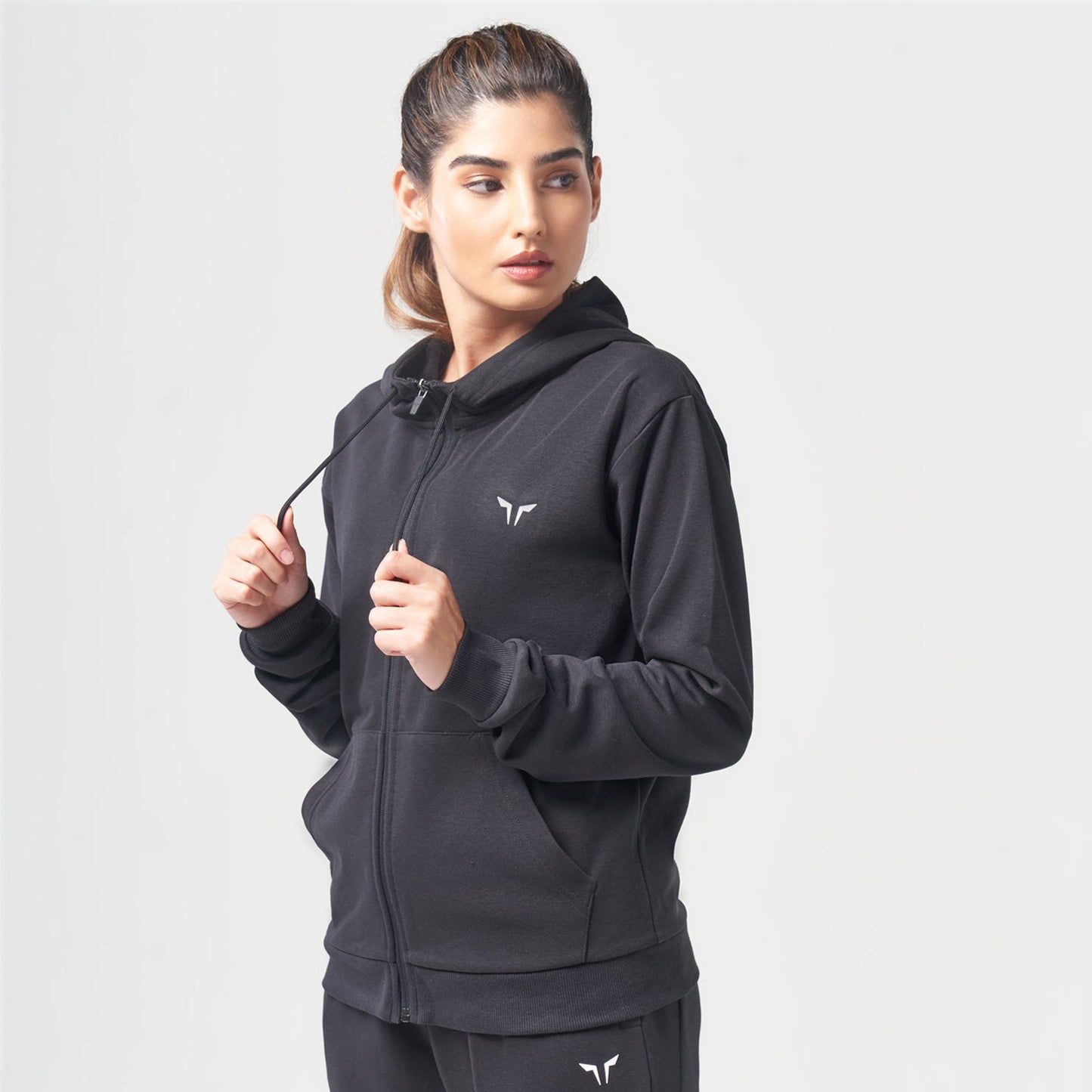 squatwolf-gym-wear-essential-zip-up-hoodie-black-workout-hoodie-for-women