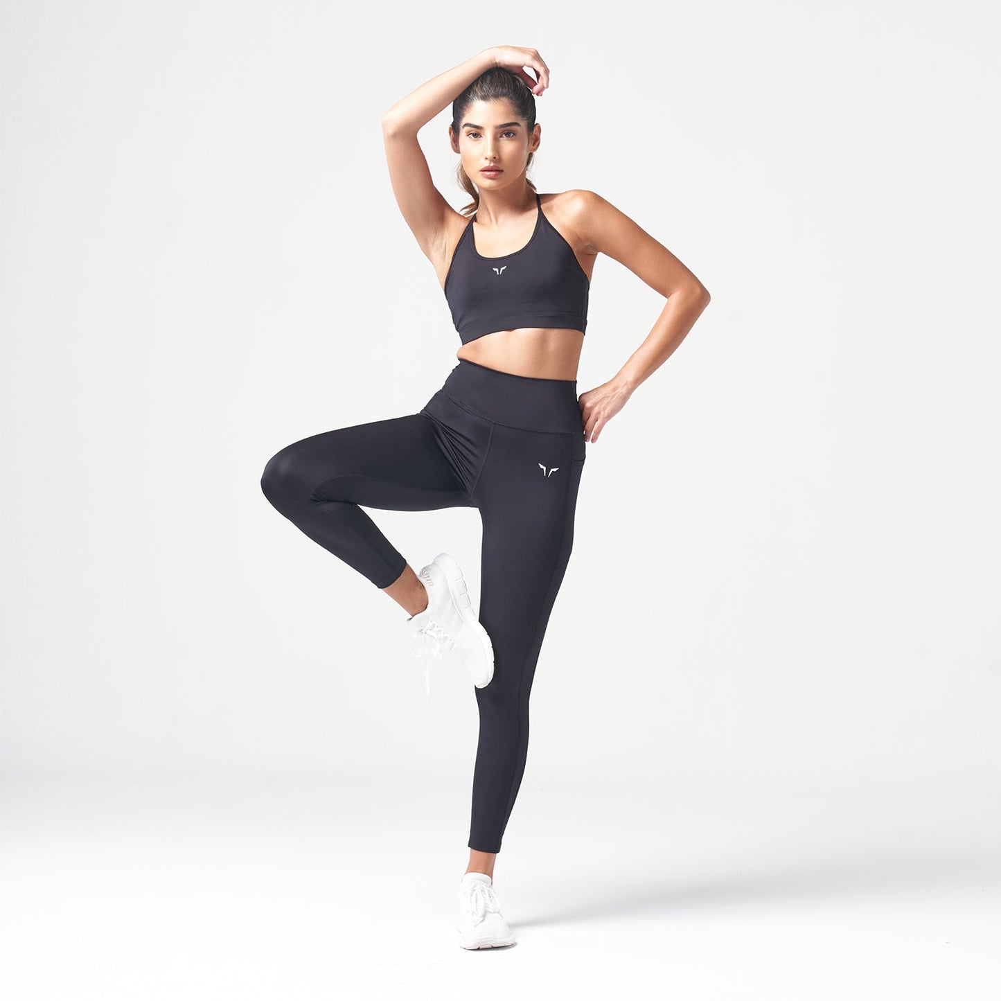 squatwolf-workout-clothes-essential-cropped-leggings-black-gym-leggings-for-women