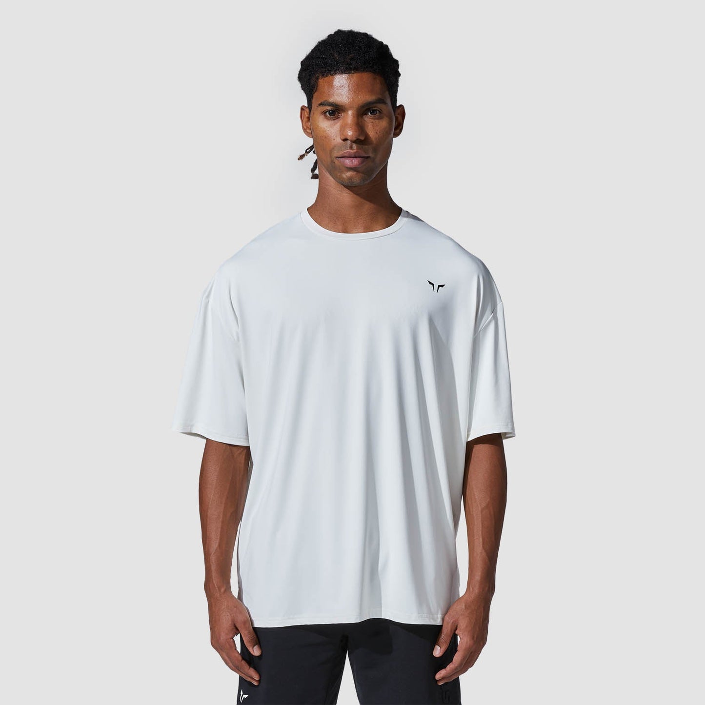 squatwolf-gym-wear-graphic-waves-eye-oversized-tee-white-workout-t-shirts-for-men