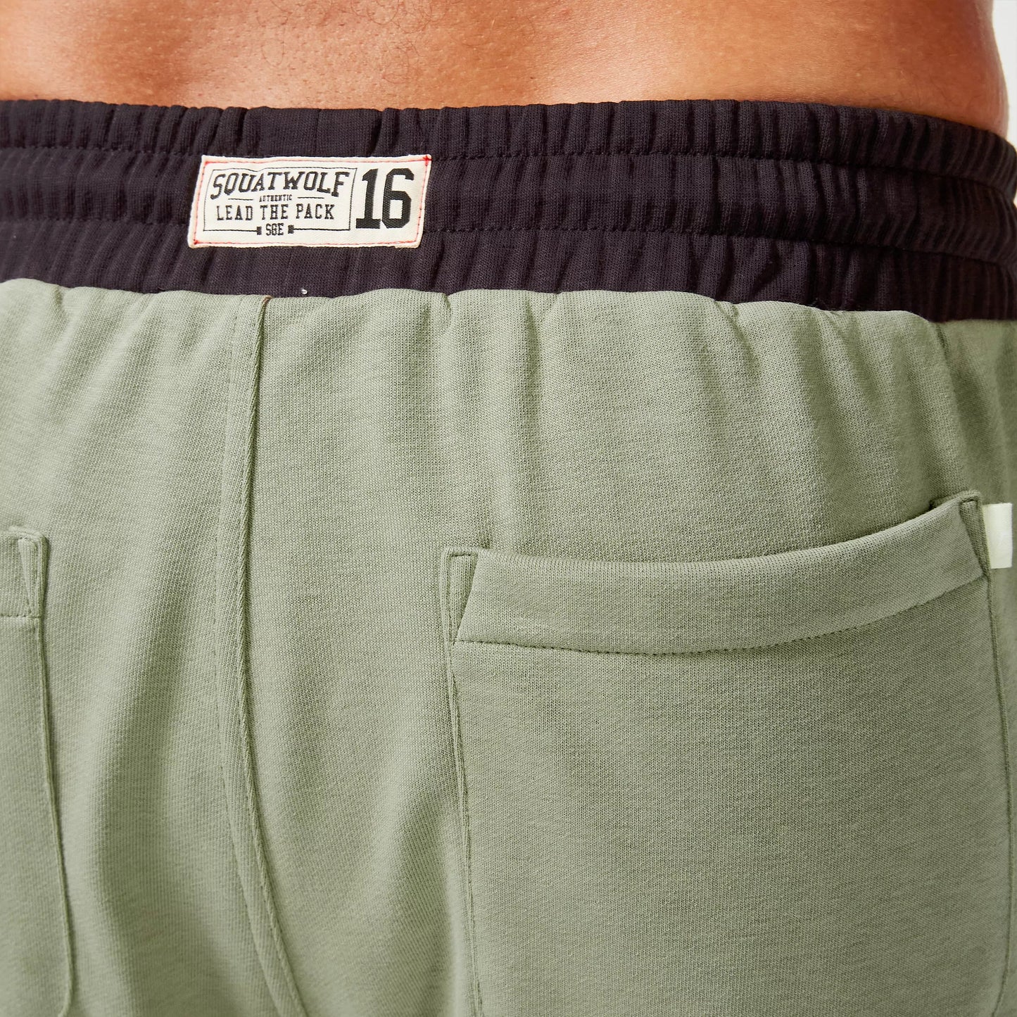 شورت قولدن ايرا 2 في 1 أوثنتك - ترابي غامق