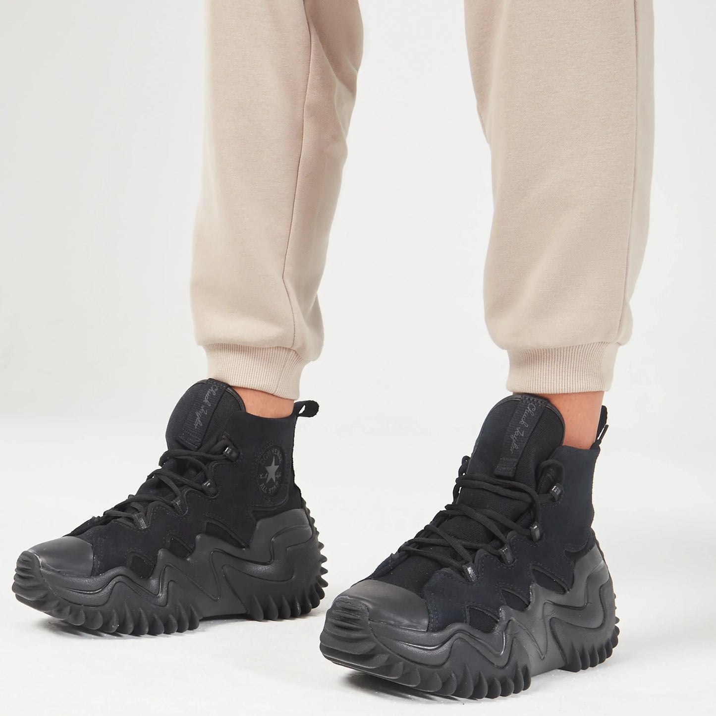 squatwolf-workout-clothes-essential-relaxed-joggers-cobblestone-gym-pants-for-women