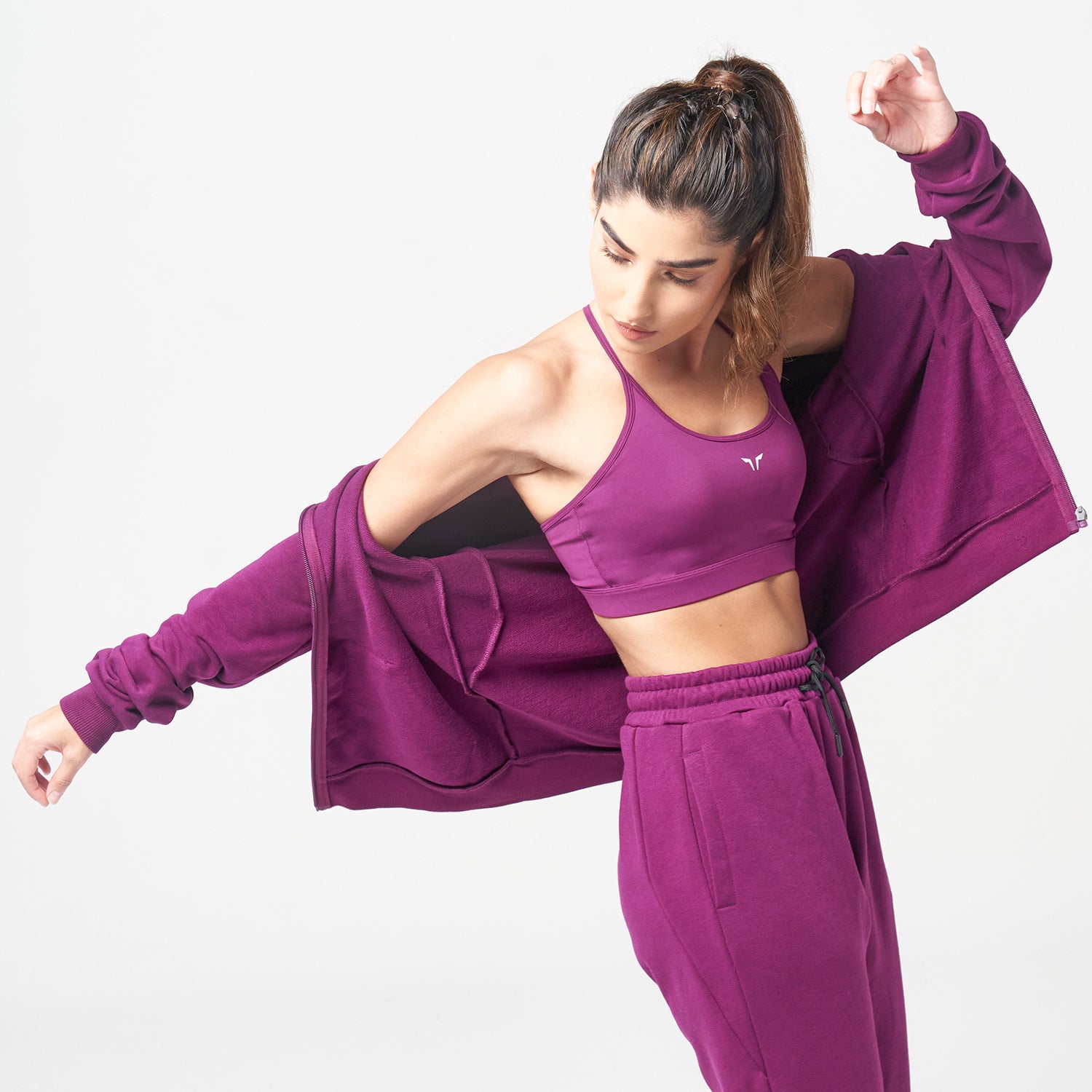 squatwolf-workout-clothes-essential-low-impact-bra-purple-sports-bra-for-gym