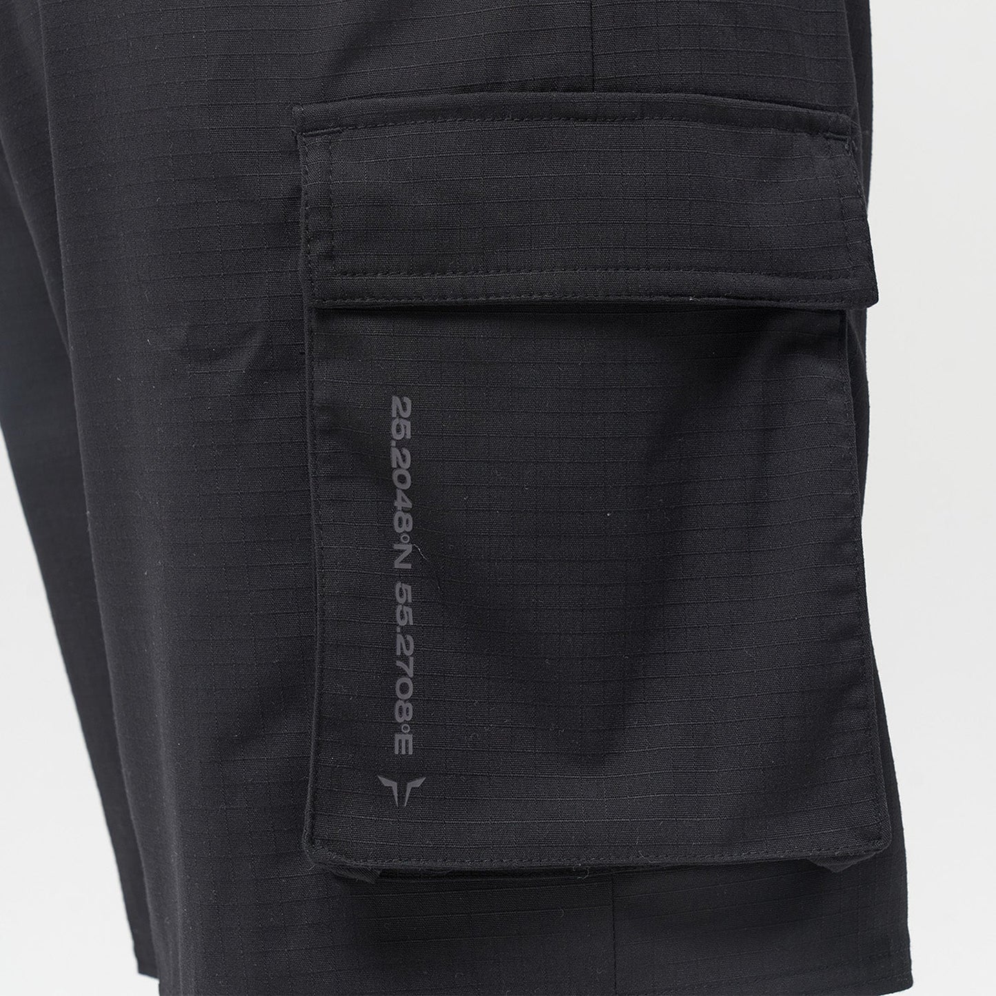 squatwolf-gym-wear-code-2-in-1-cargo-shorts-black-workout-shorts-for-men