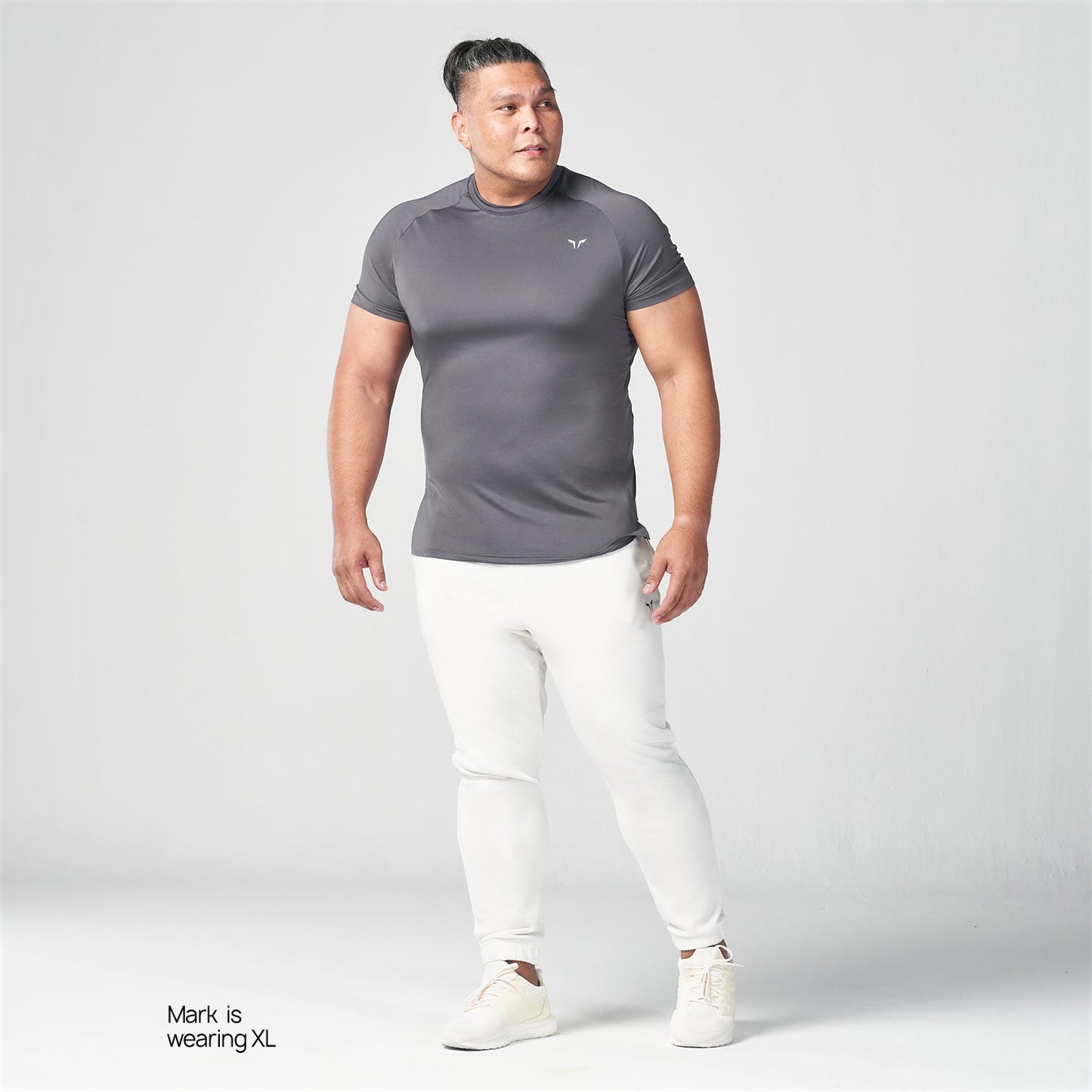 squatwolf-gym-wear-essential-ultralight-gym-tee-charcoal-workout-shirts-for-men