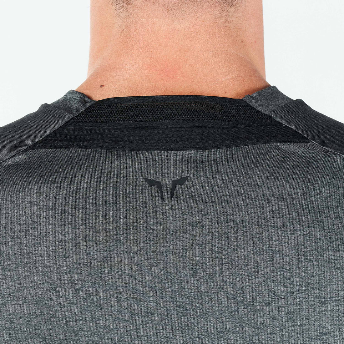 squatwolf-workout-clothes-core-aerotech-muscle-tee-black-marl-gym-shirts-for-men