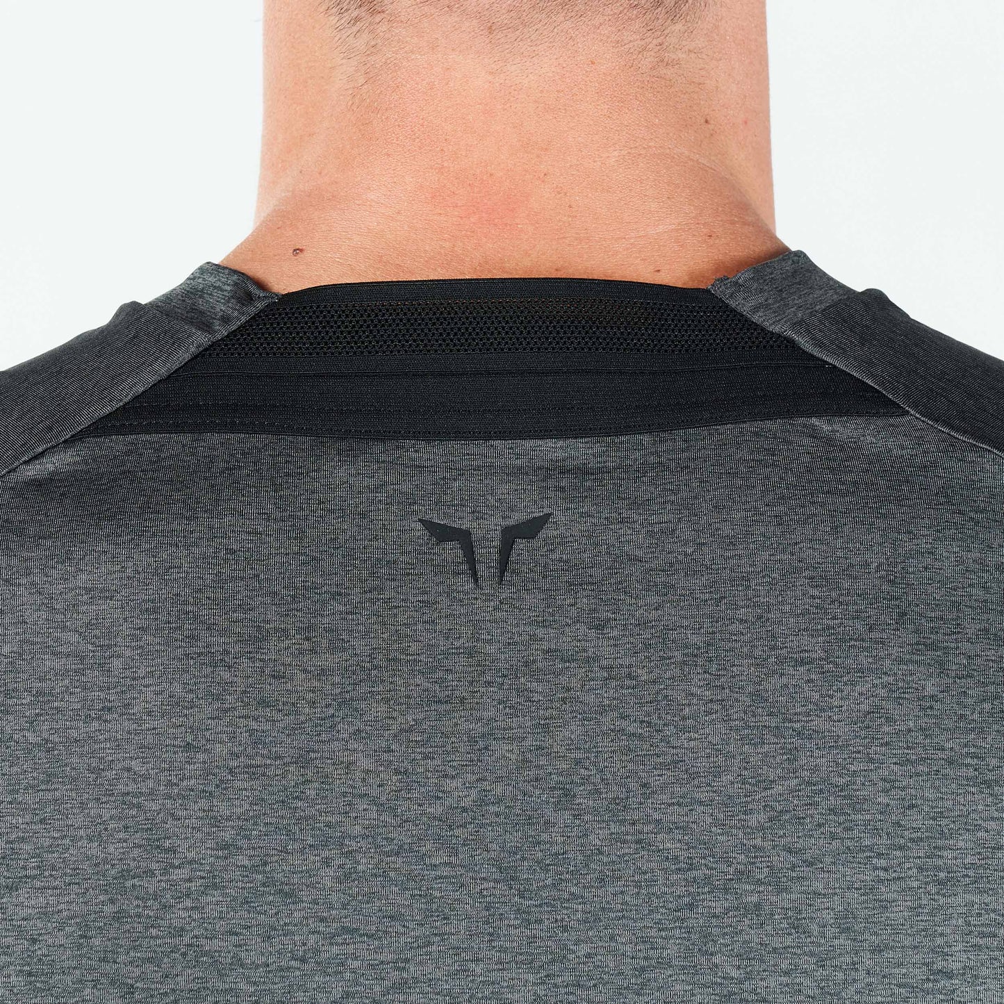 squatwolf-workout-clothes-core-aerotech-muscle-tee-black-marl-gym-shirts-for-men