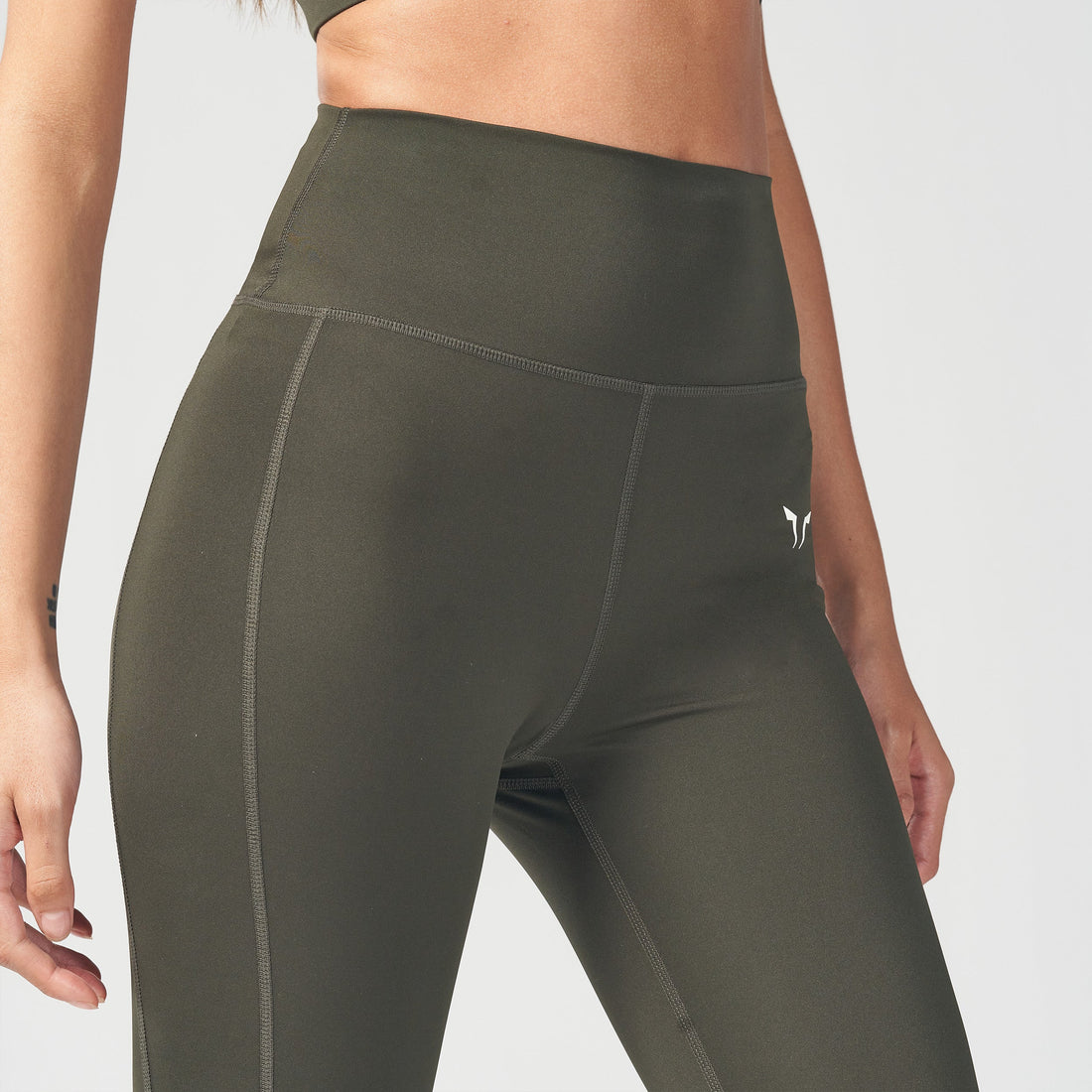 squatwolf-workout-clothes-essential-cropped-leggings-khaki-leggings-for-women