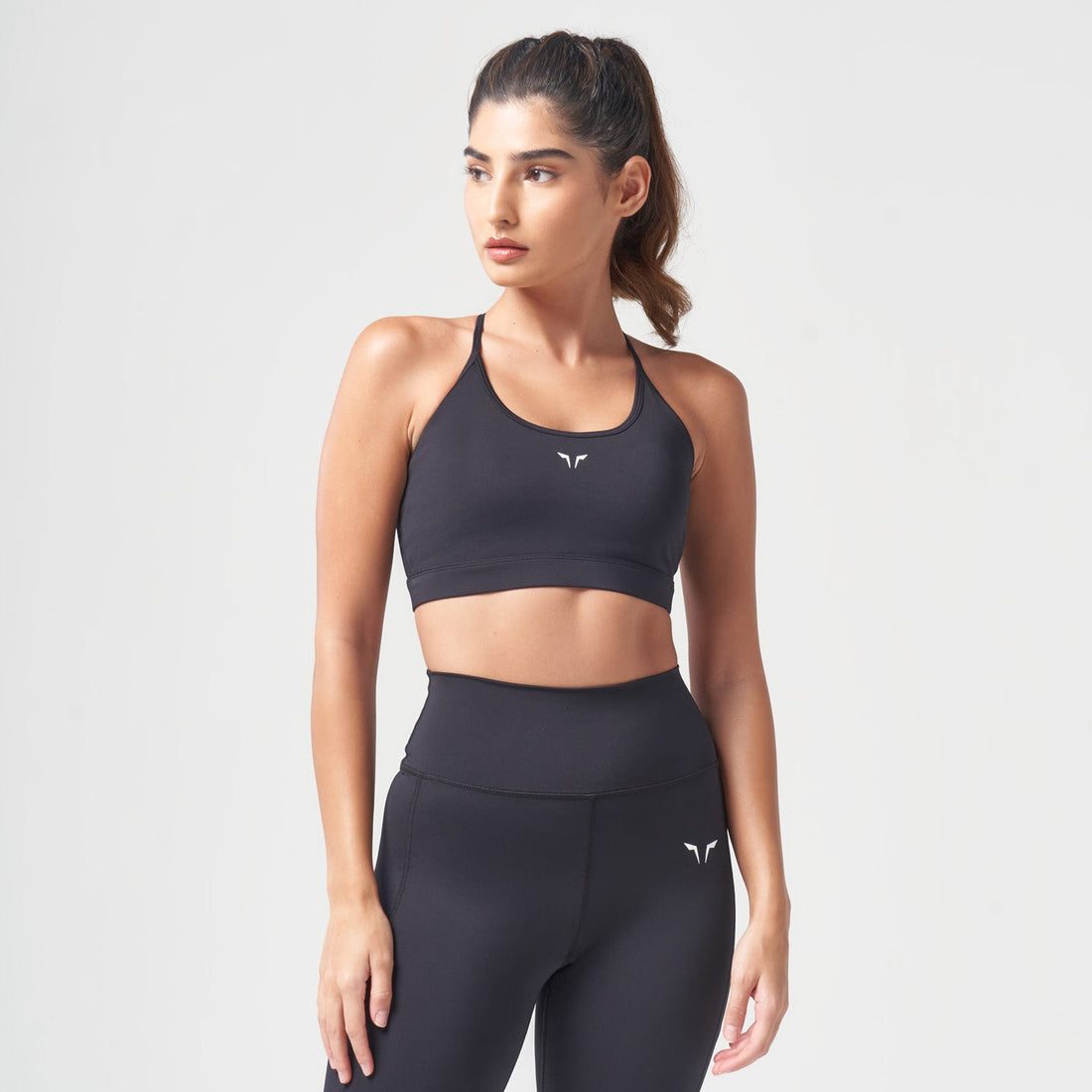 squatwolf-workout-clothes-essential-low-impact-bra-black-sports-bra-for-gym