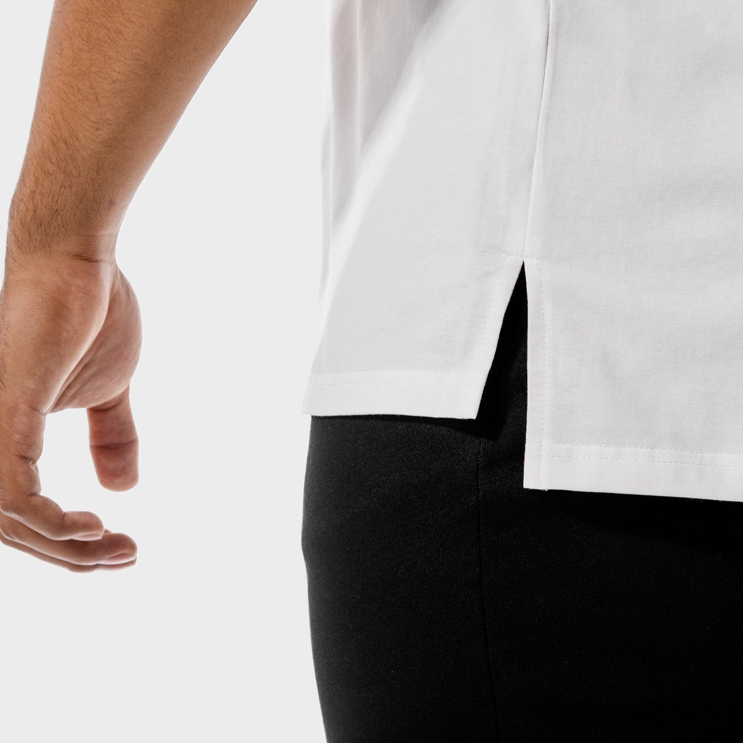 squatwolf-gym-t-shirts-for-women-iconic-oversize-tee-white-workout-clothes