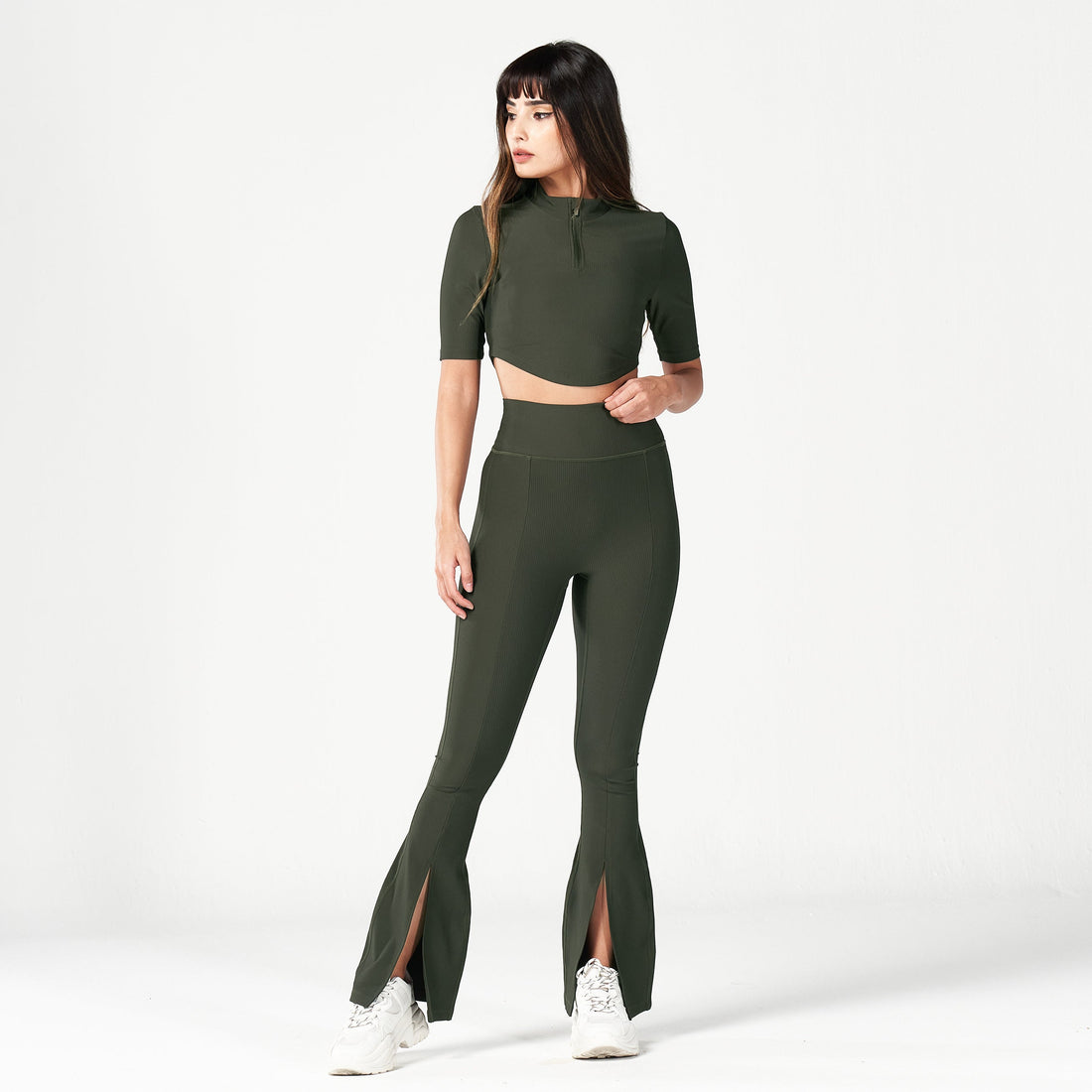 squatwolf-workout-clothes-code-ribbed-crop-top-khaki-gym-t-shirts-for-women