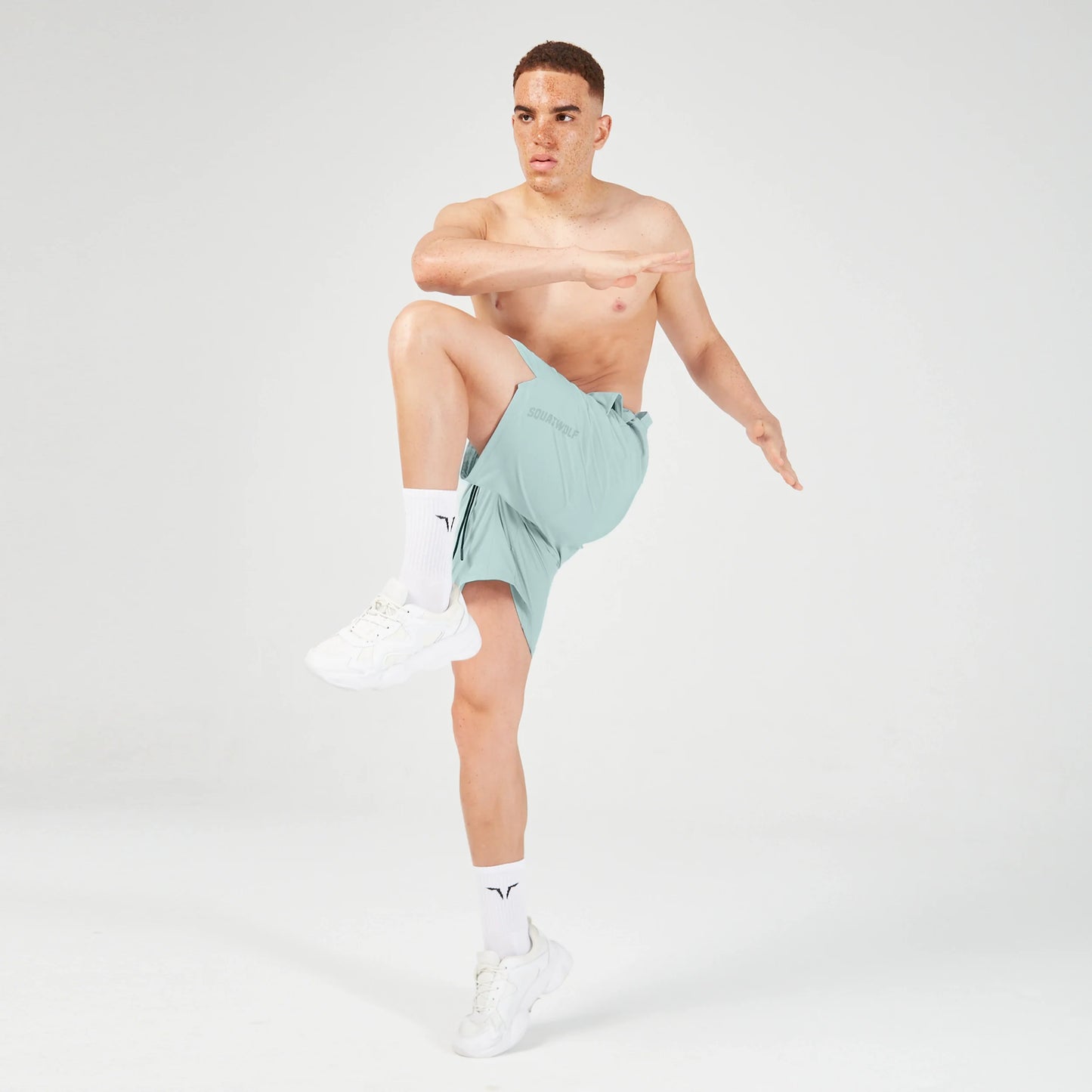 squatwolf-gym-wear-essential-pro-7-inch-shorts-gray-mist-workout-short-for-men