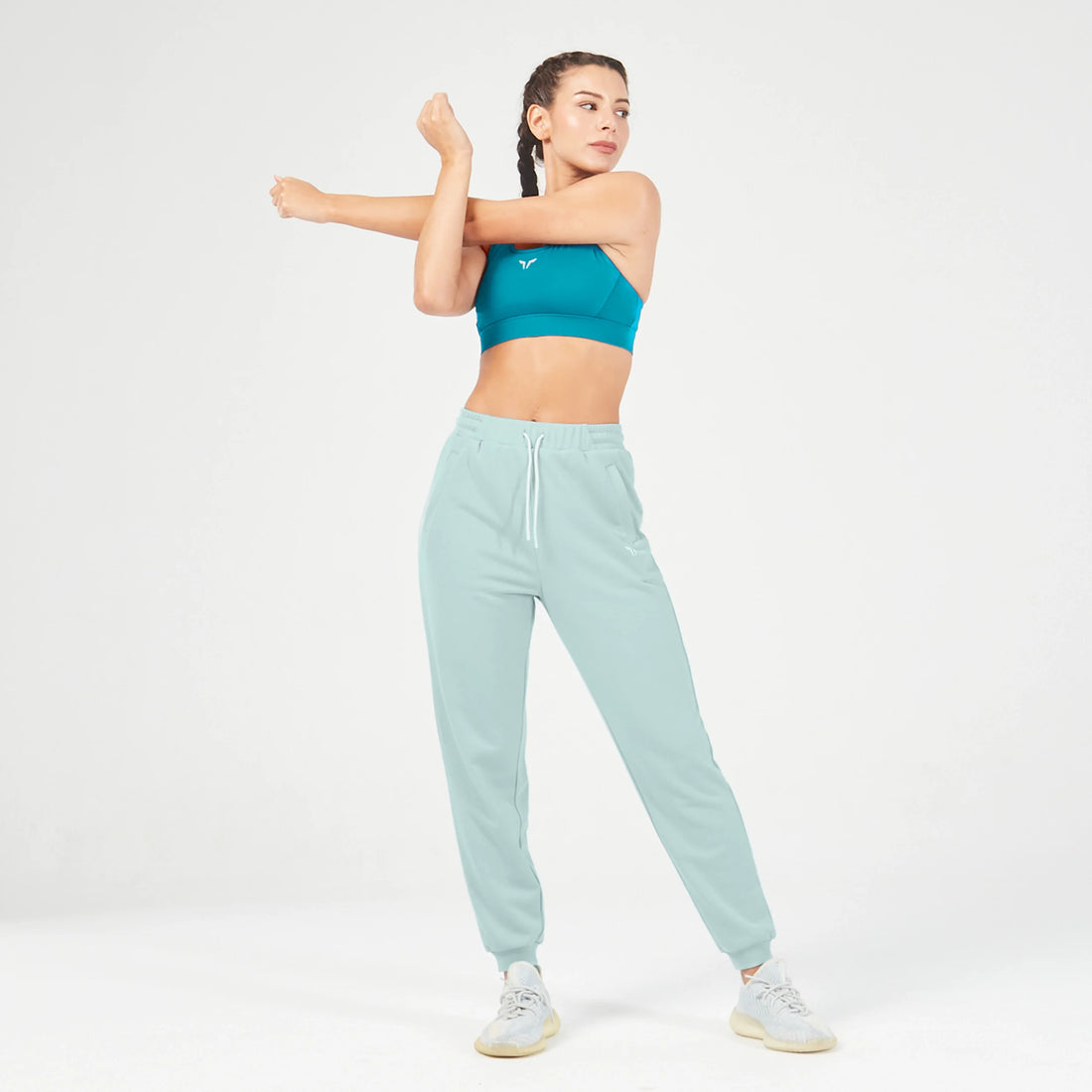 squatwolf-workout-clothes-essential-mid-impact-muscle-back-bra-deep-lagoon-sports-bra-for-gym