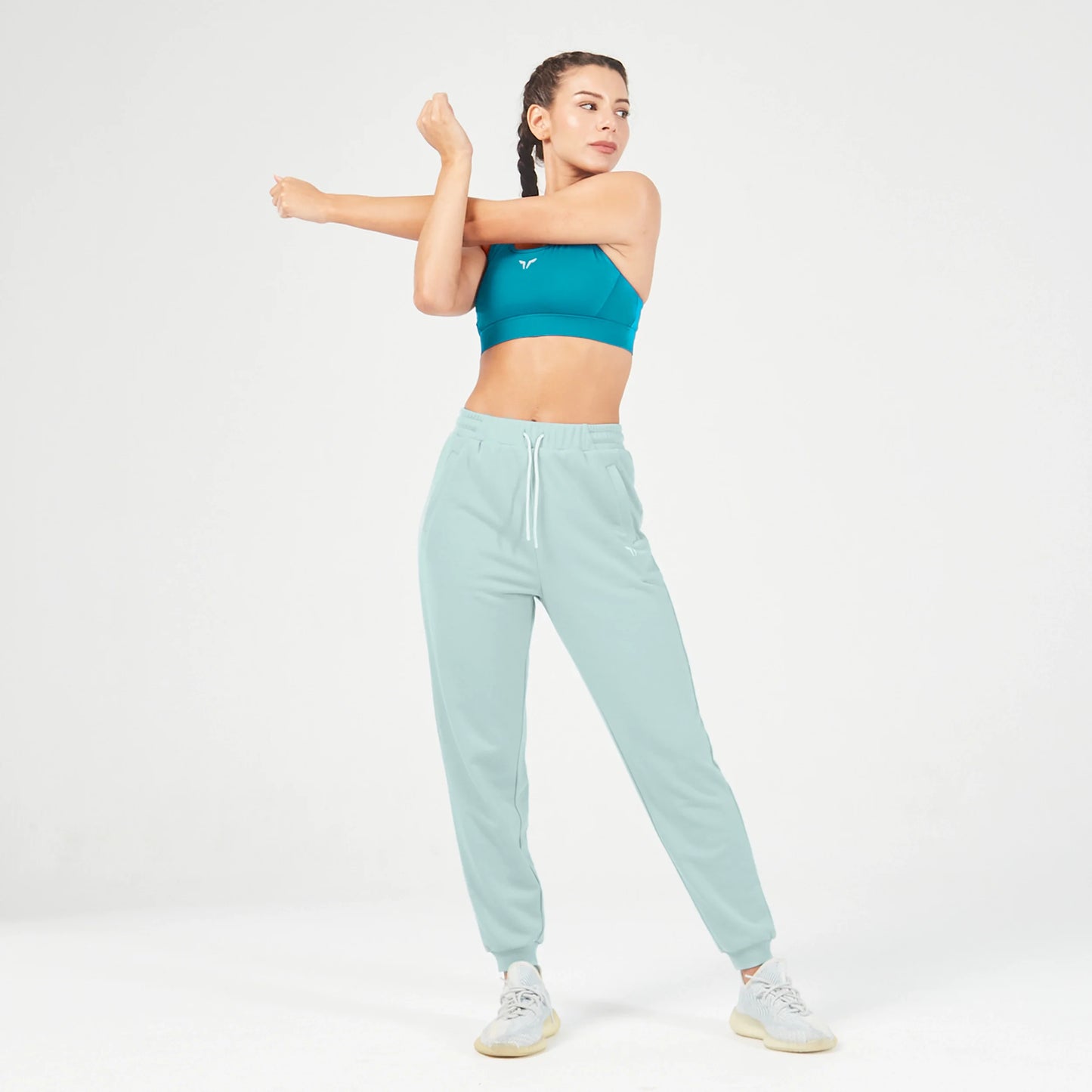 squatwolf-workout-clothes-essential-mid-impact-muscle-back-bra-deep-lagoon-sports-bra-for-gym