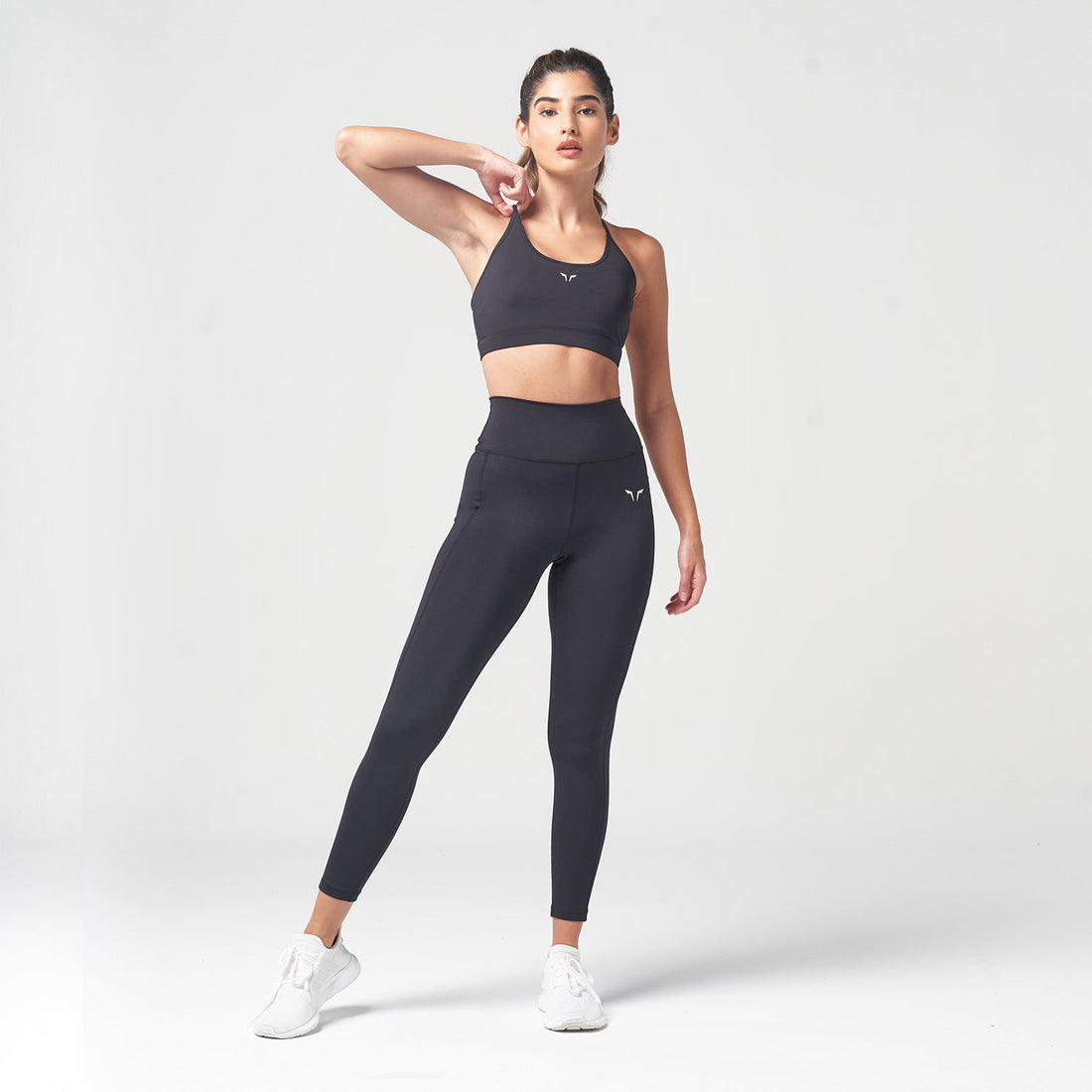 squatwolf-workout-clothes-essential-cropped-leggings-black-gym-leggings-for-women